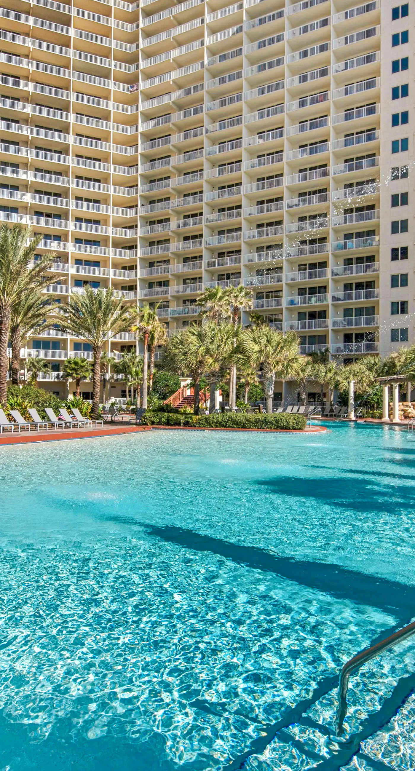 Gulf-front condo with pool, hot tub, & same-floor parking
