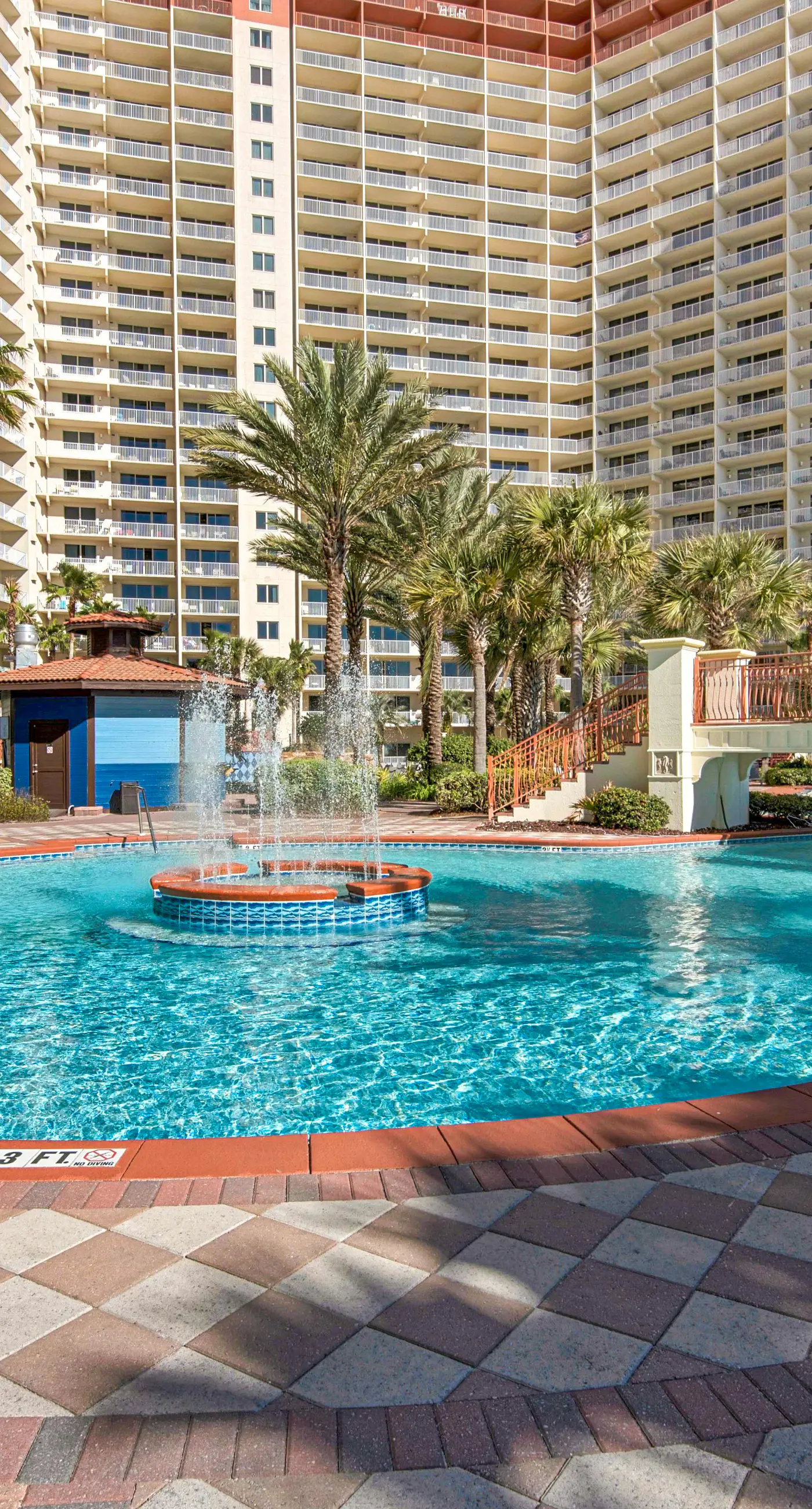 Gulf-front condo with pool, hot tub, & same-floor parking