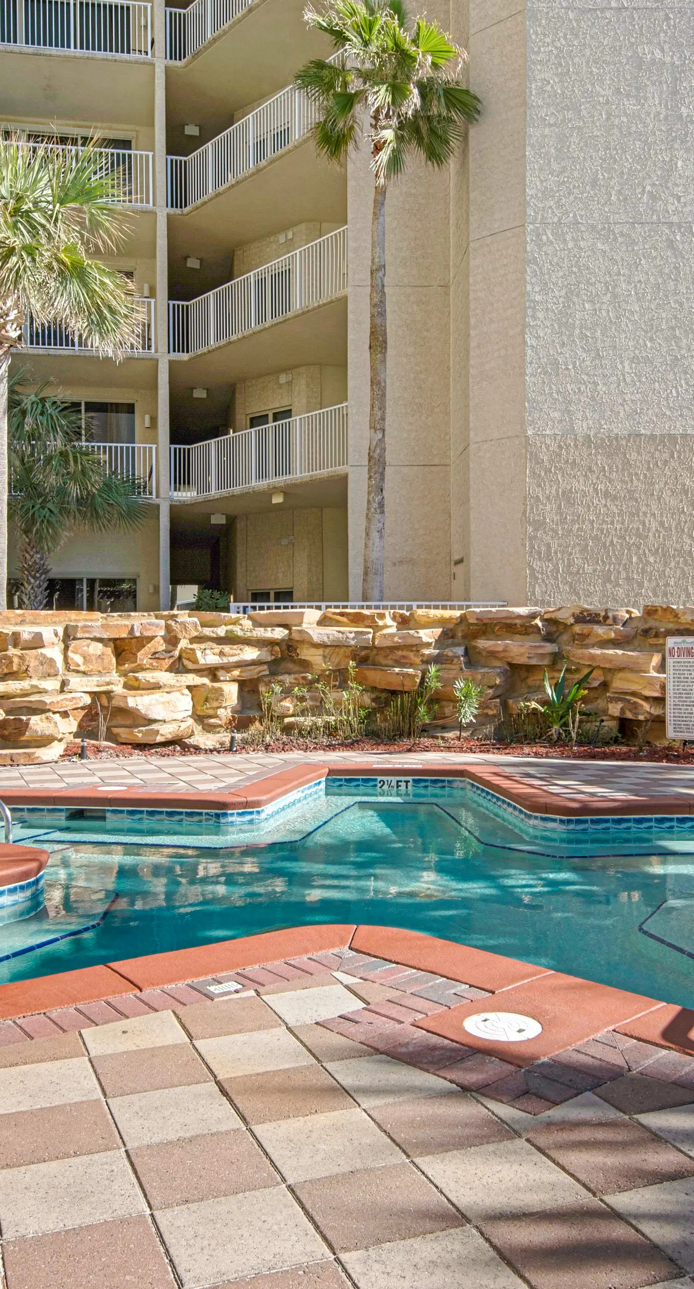 Gulf-front condo with pool, hot tub, & same-floor parking