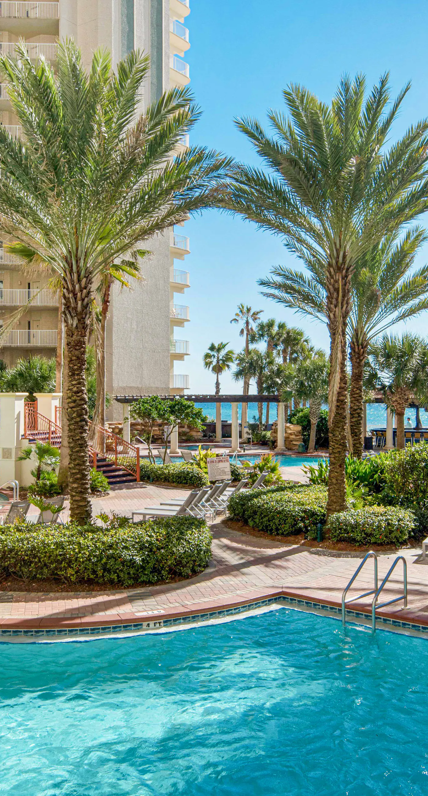 Gulf-front condo with pool, hot tub, & same-floor parking