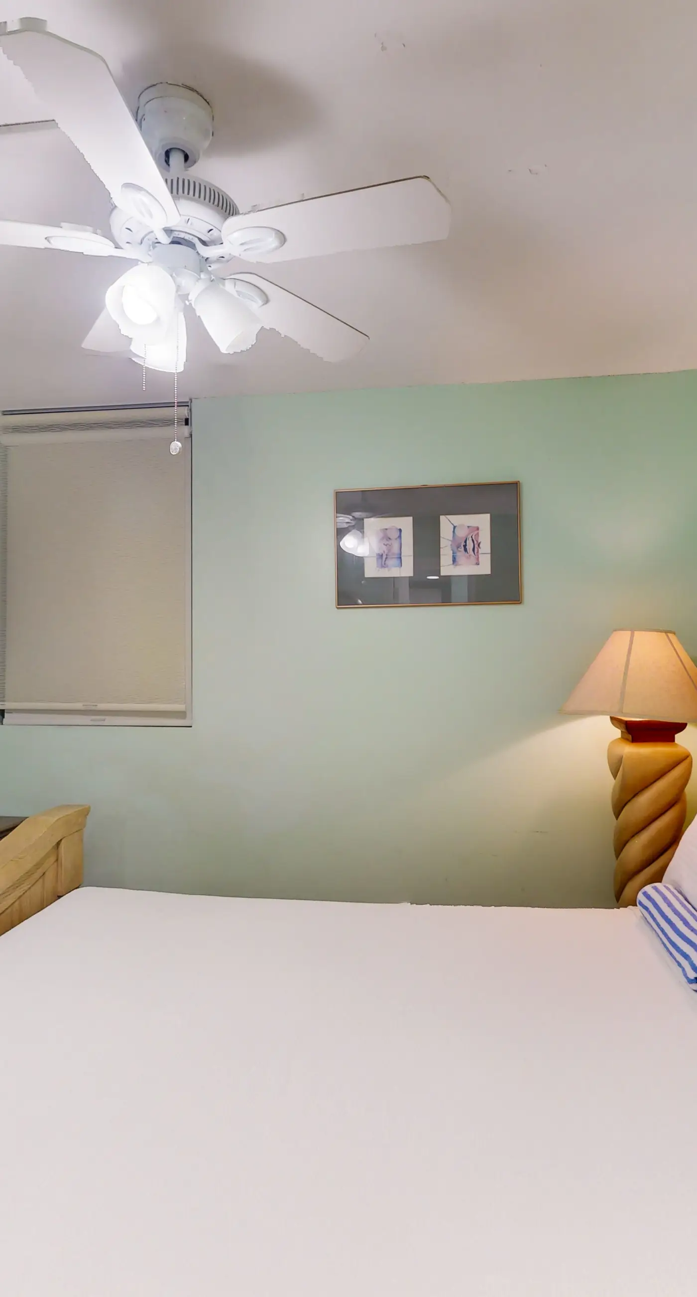 Gulf-view condo with furnished balcony, pools, beach access, fitness room