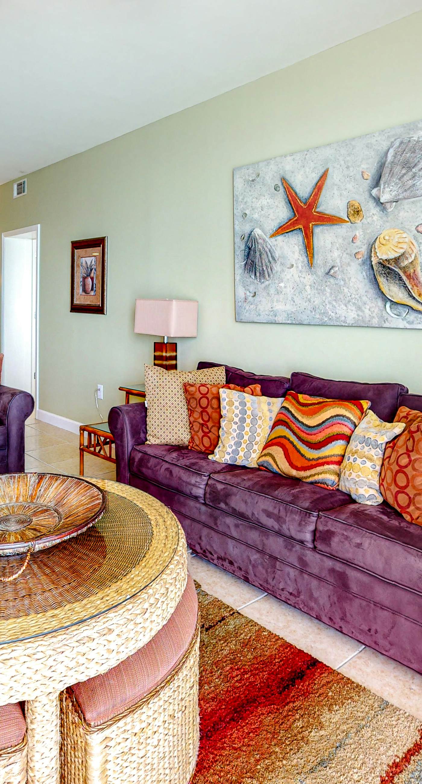 14th-Floor Gulf front condo with beach views, hot tub/pools/gym