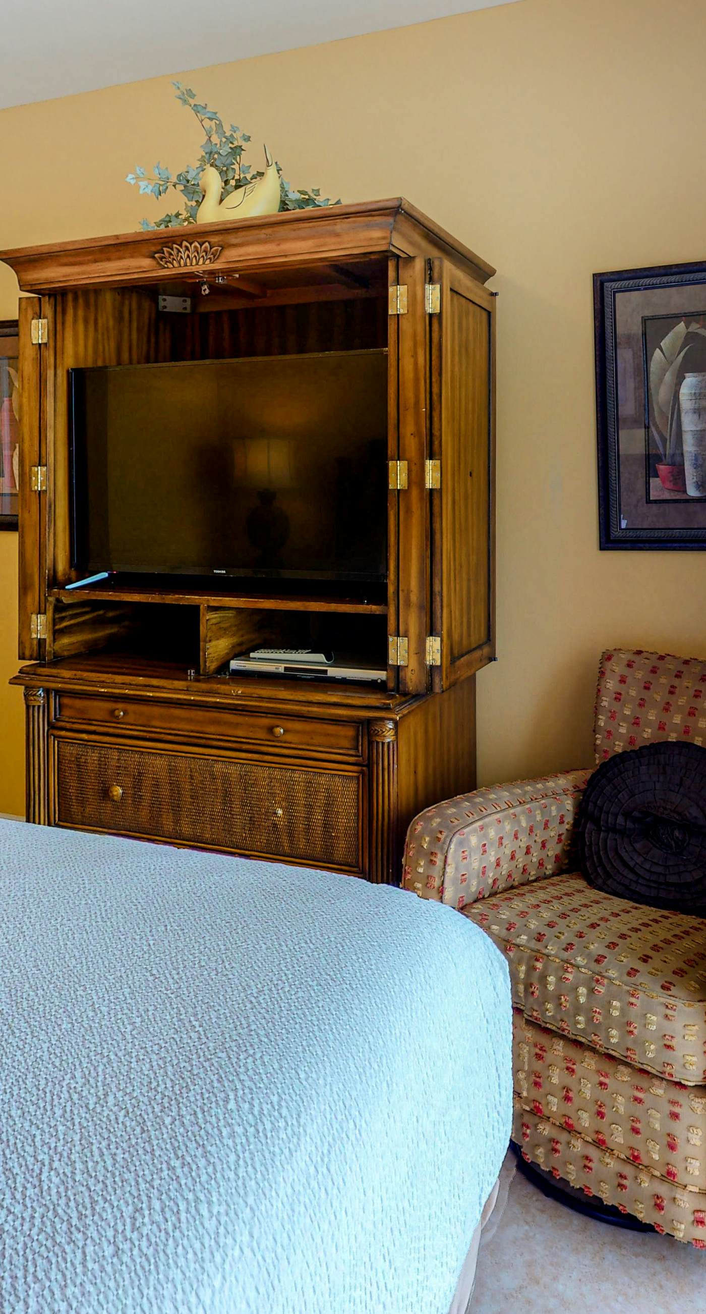 14th-Floor Gulf front condo with beach views, hot tub/pools/gym