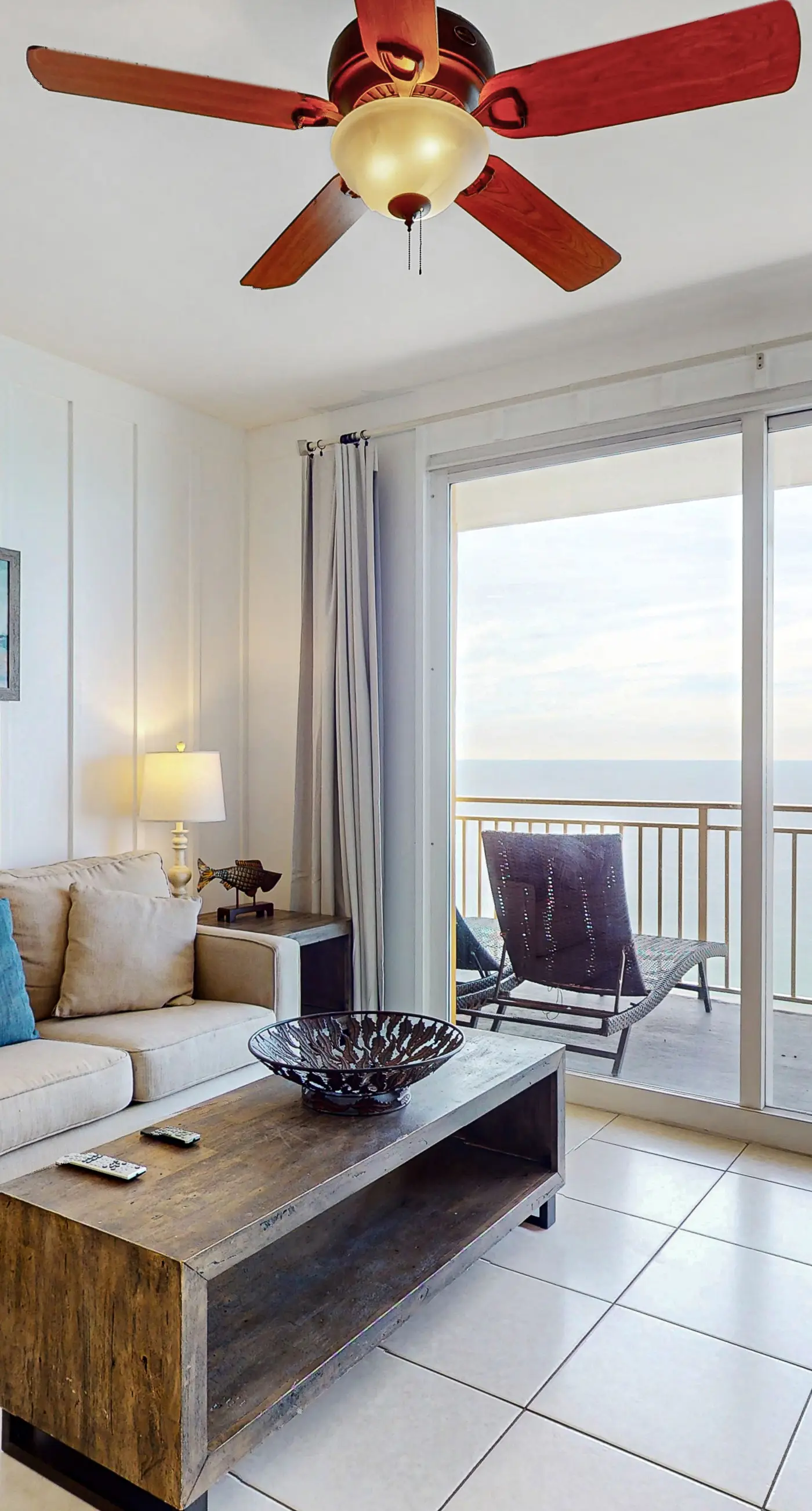 Gulf-front resort condo with beach view, balcony & pools/hot tub/lazy river