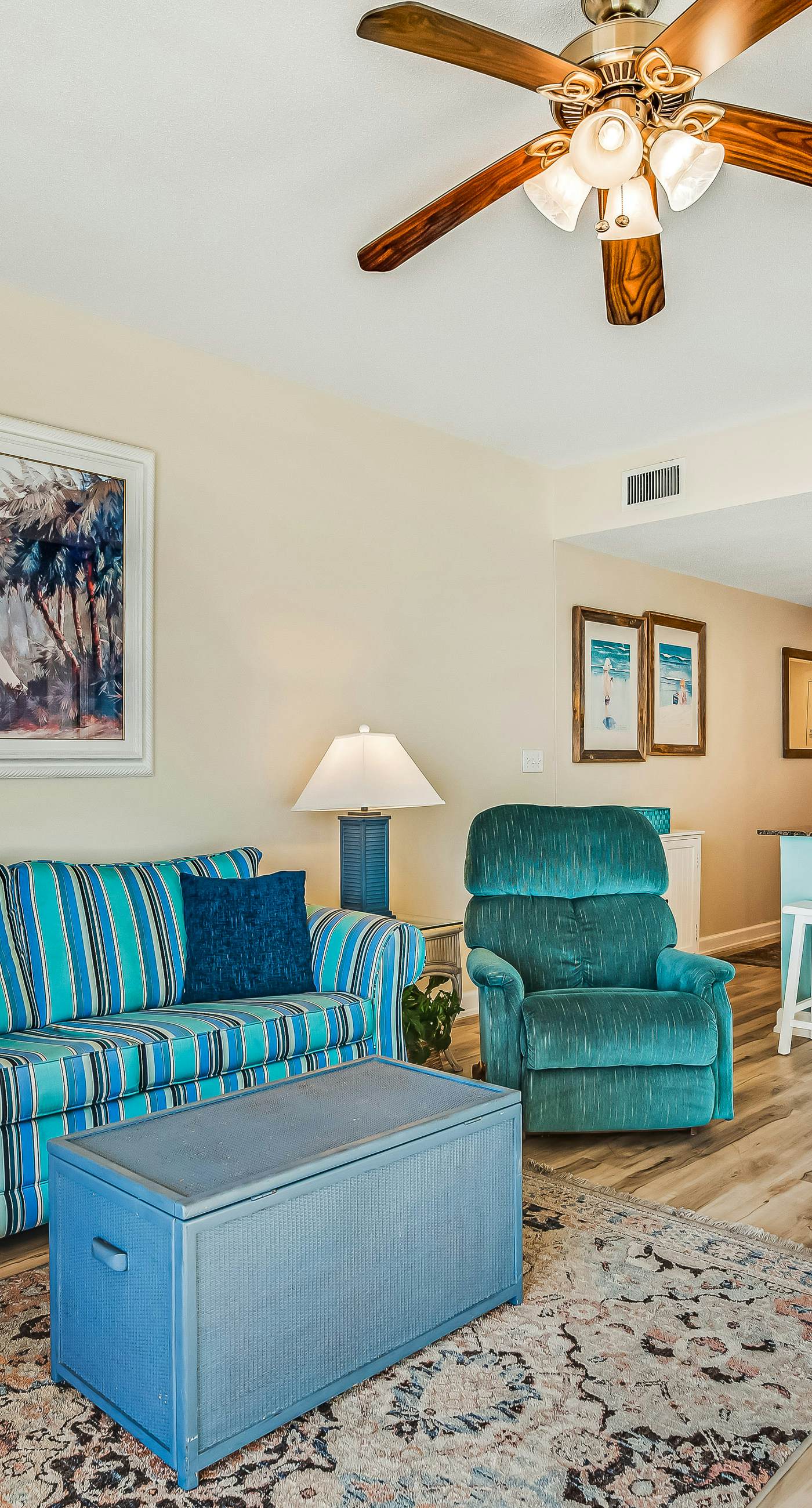 Snow-bird friendly condo with pool & fitness room - walk right out to the sand