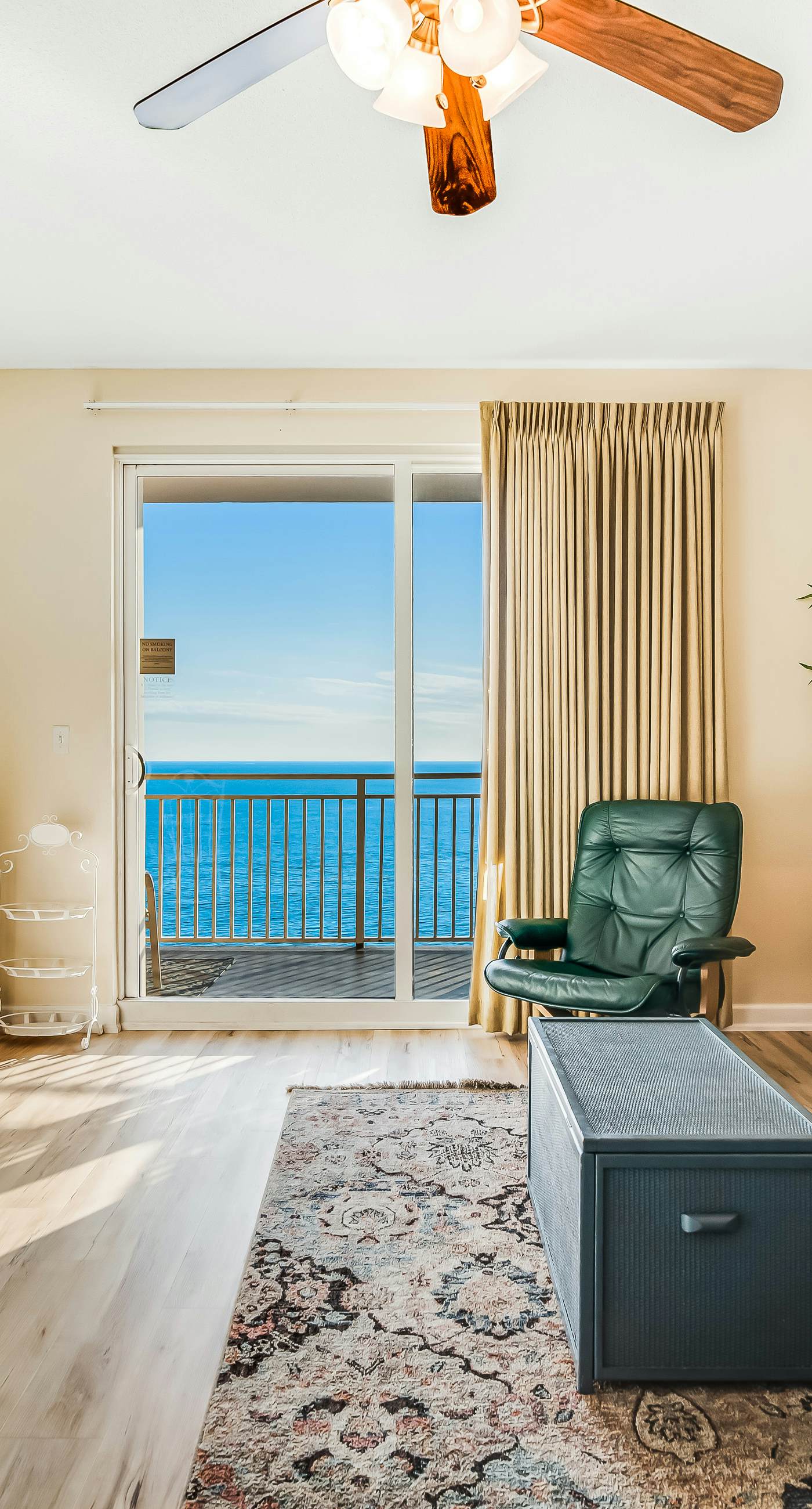 Snow-bird friendly condo with pool & fitness room - walk right out to the sand