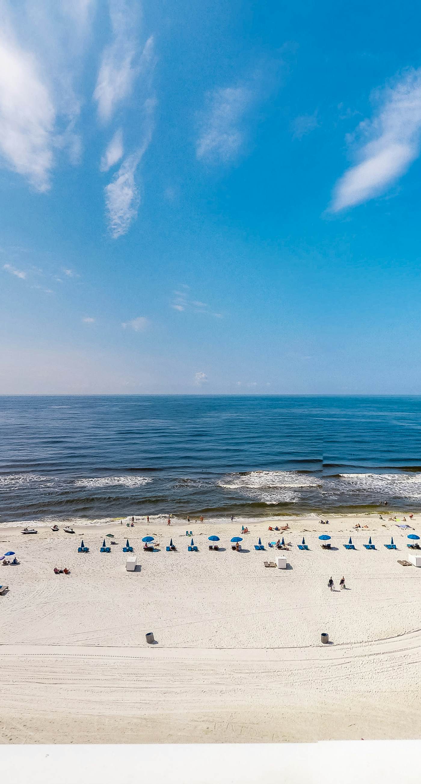 Beachfront dream with furnished balcony, pool & gym