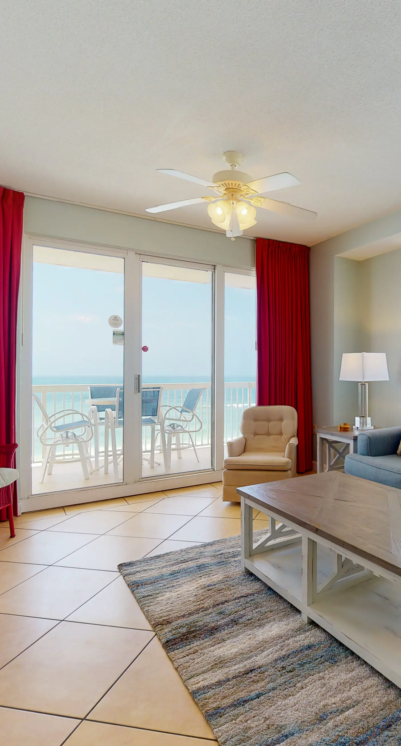 Sunny, eighth-floor, beachfront condo with pools, hot tub, & fitness room