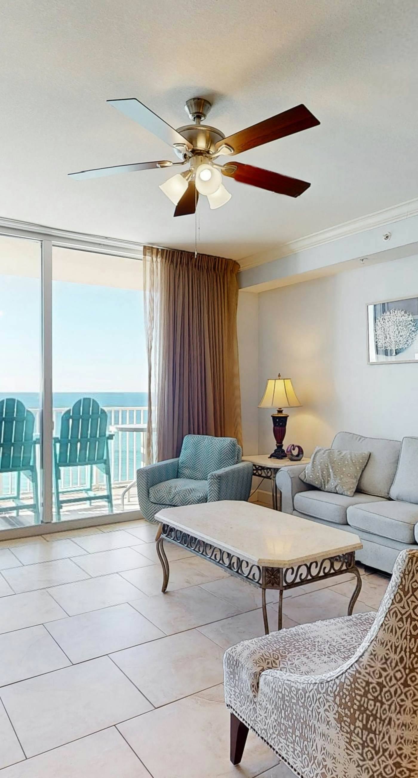 Oceanfront Condo with Shared Pool & Hot Tub, Ocean View, and High-Speed WiFi