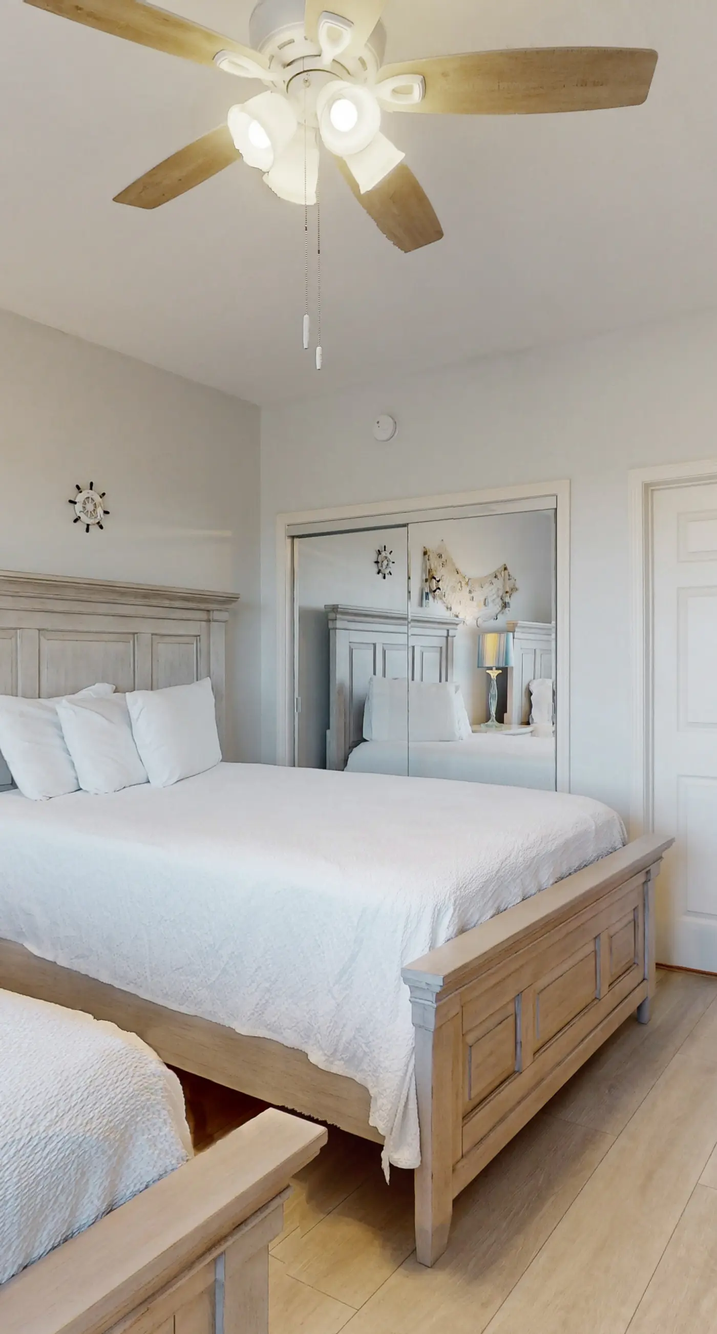 Oceanfront Condo with Shared Pool & Hot Tub, Ocean View, and High-Speed WiFi