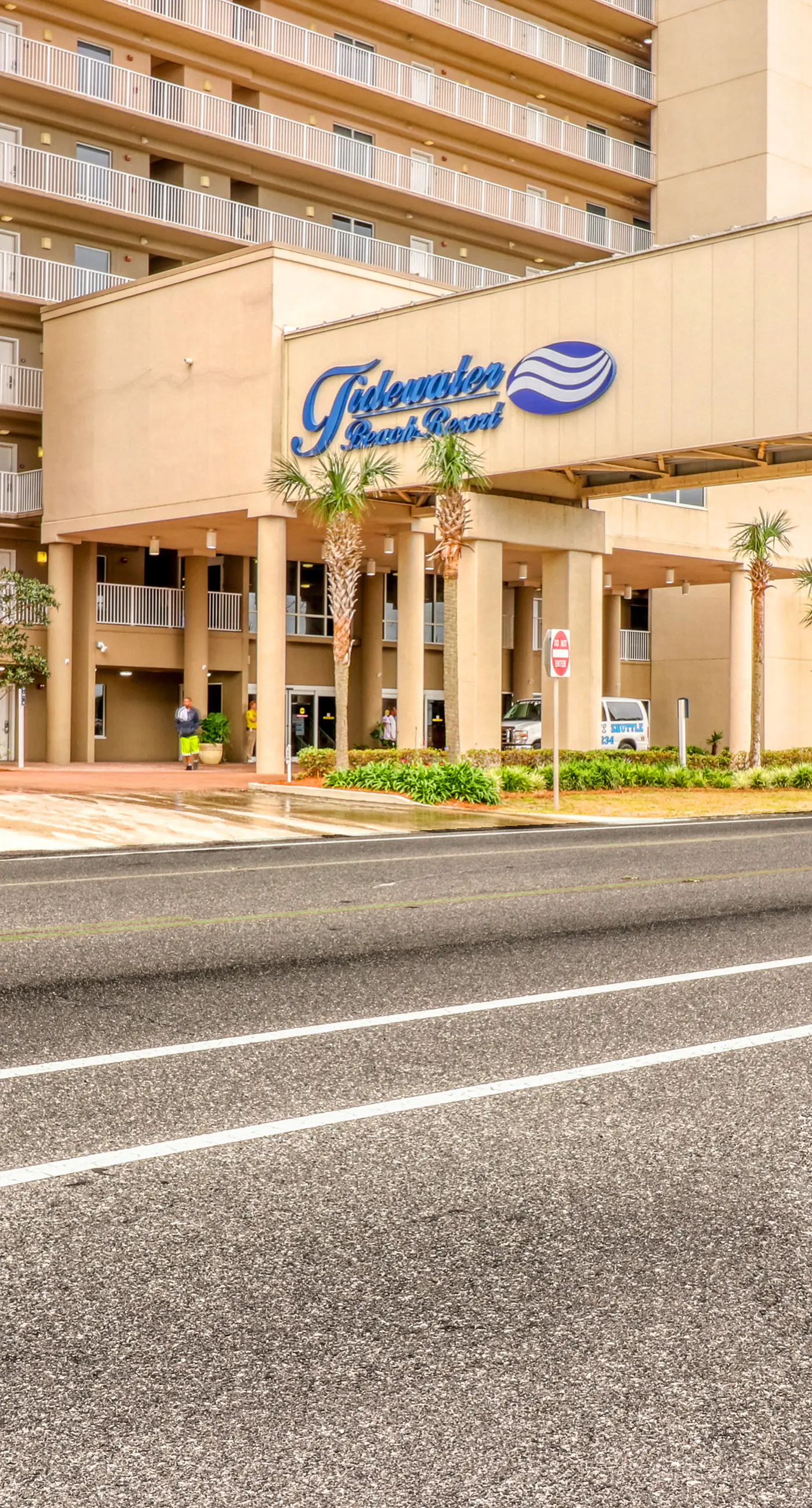 Oceanfront Condo with Shared Pool & Hot Tub, Ocean View, and High-Speed WiFi