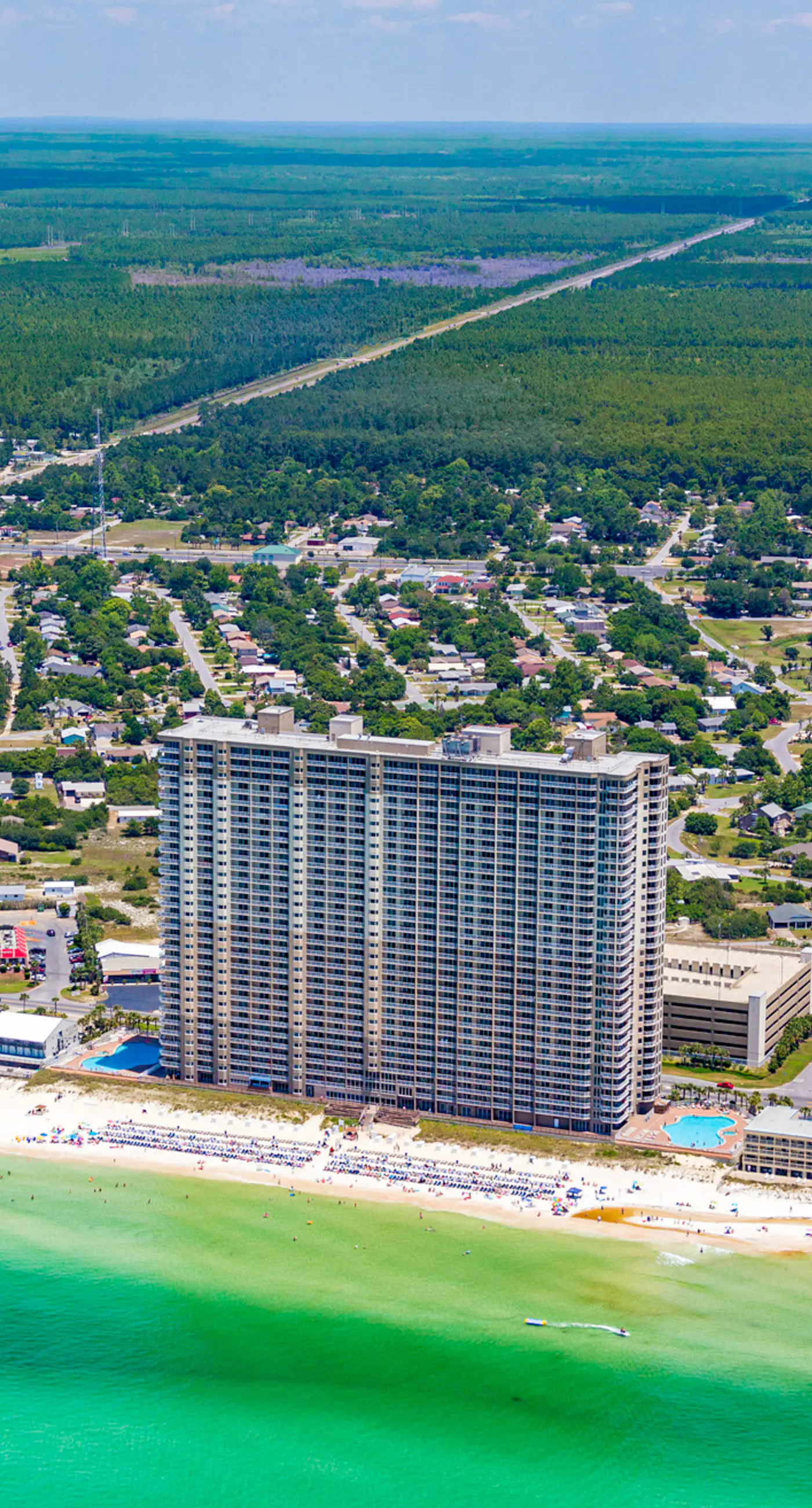 Oceanfront Condo with Shared Pool & Hot Tub, Ocean View, and High-Speed WiFi