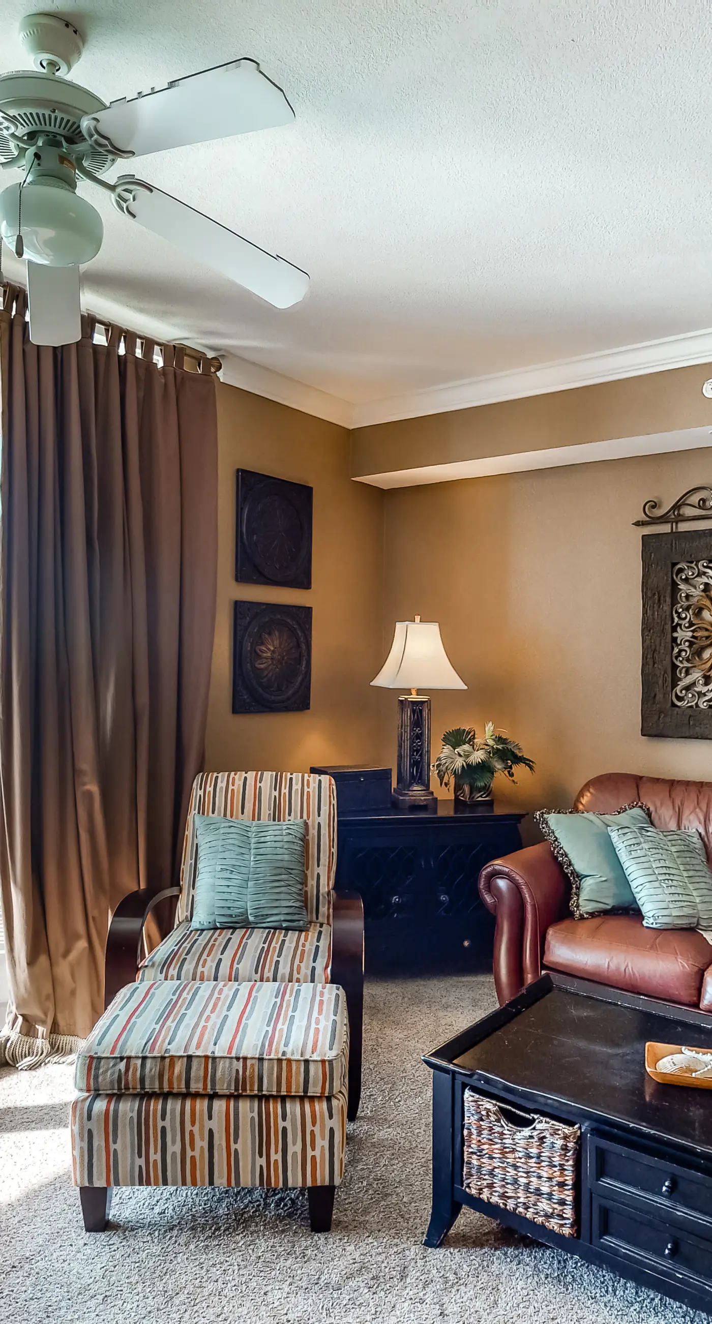 Lovely gulf-front condo near Pier Park w/ pools, hot tubs & fitness center