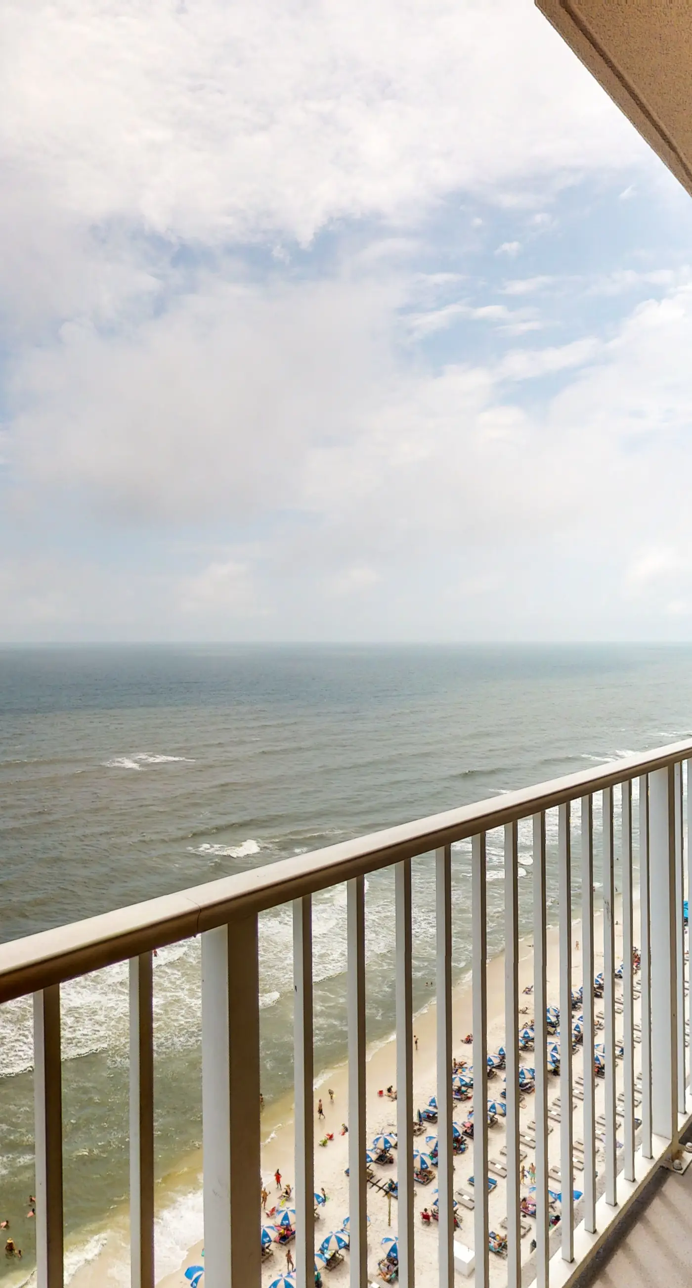 Gulf-front condo w/ 2 lagoon pools, hot tubs & beach service - near Pier Park