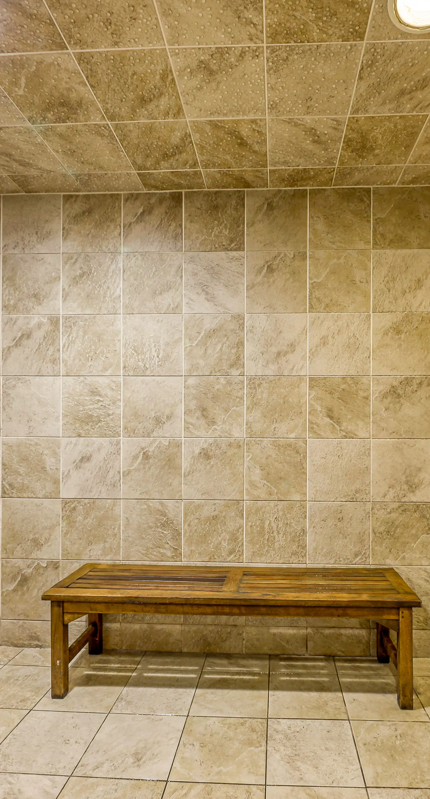 Gulf-front condo w/ 2 lagoon pools, hot tubs & beach service - near Pier Park