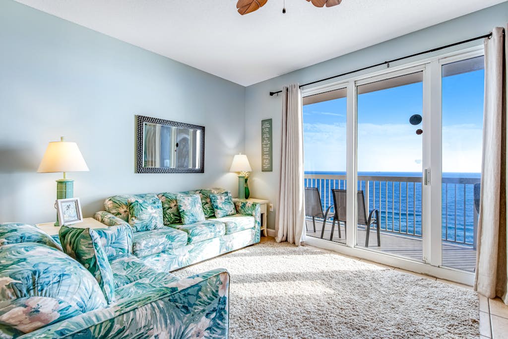 Bright & stylish condo with fantastic Gulf views from your balcony, pools & gym