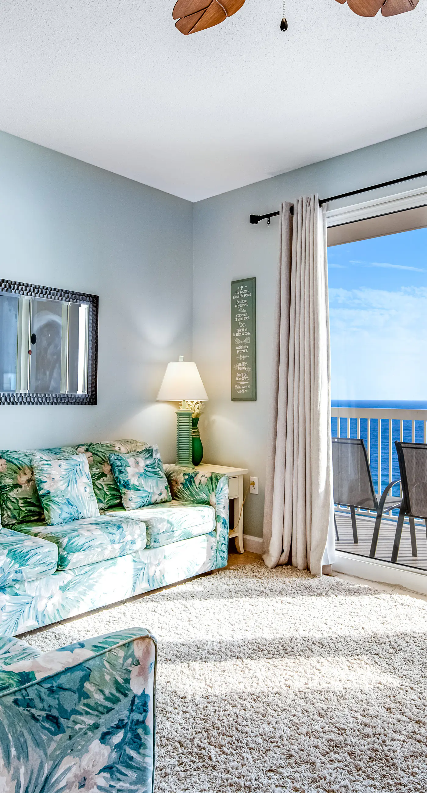 Bright & stylish condo with fantastic Gulf views from your balcony, pools & gym