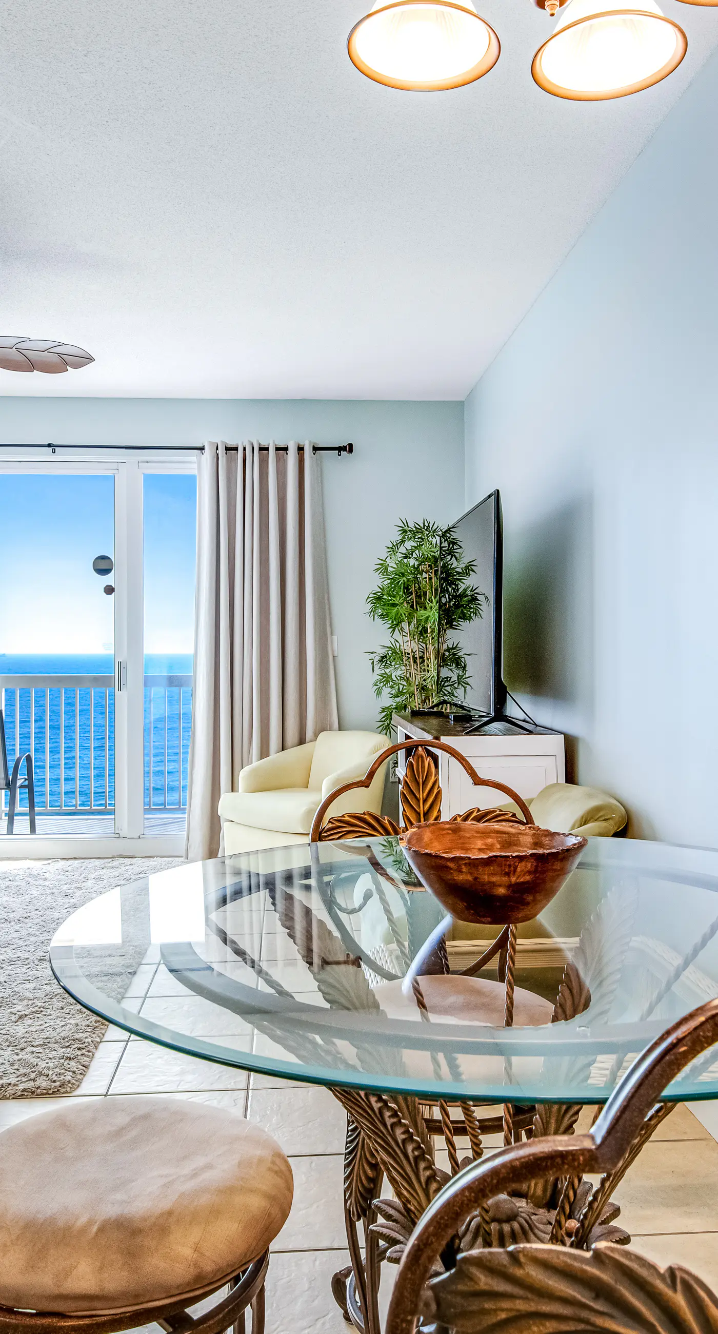 Bright & stylish condo with fantastic Gulf views from your balcony, pools & gym