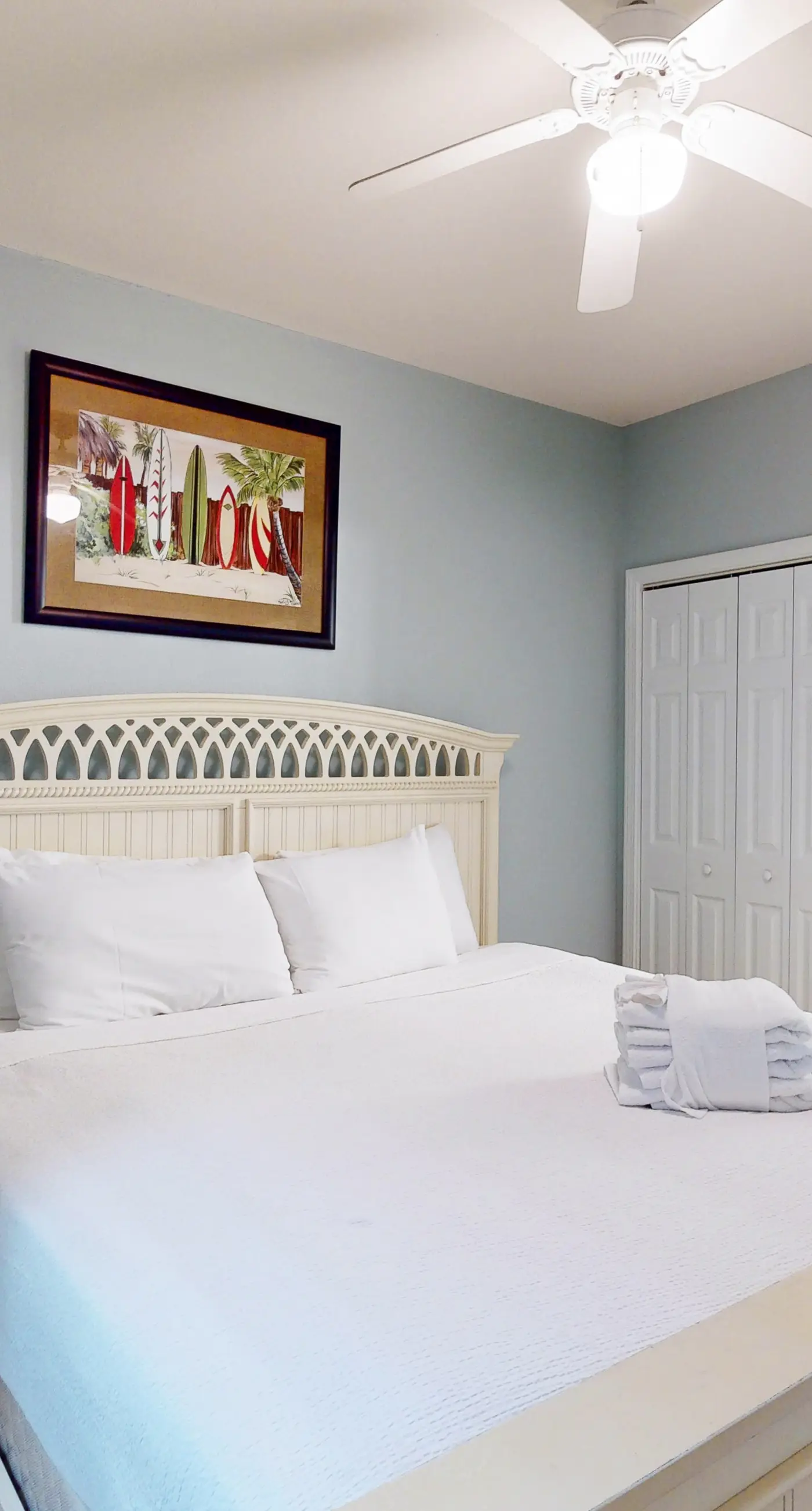 Snowbird Friendly Condo with Gorgeous Gulf Views, Pools, Hot Tub & Sauna