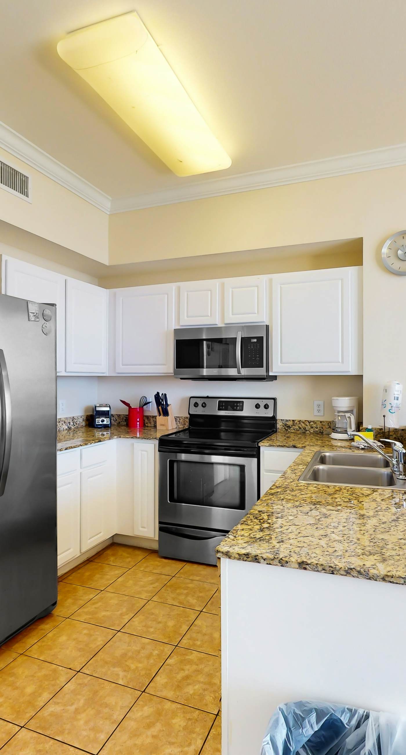 Gulf-front getaway with water views, pools, hot tub, fast WiFi, & central AC