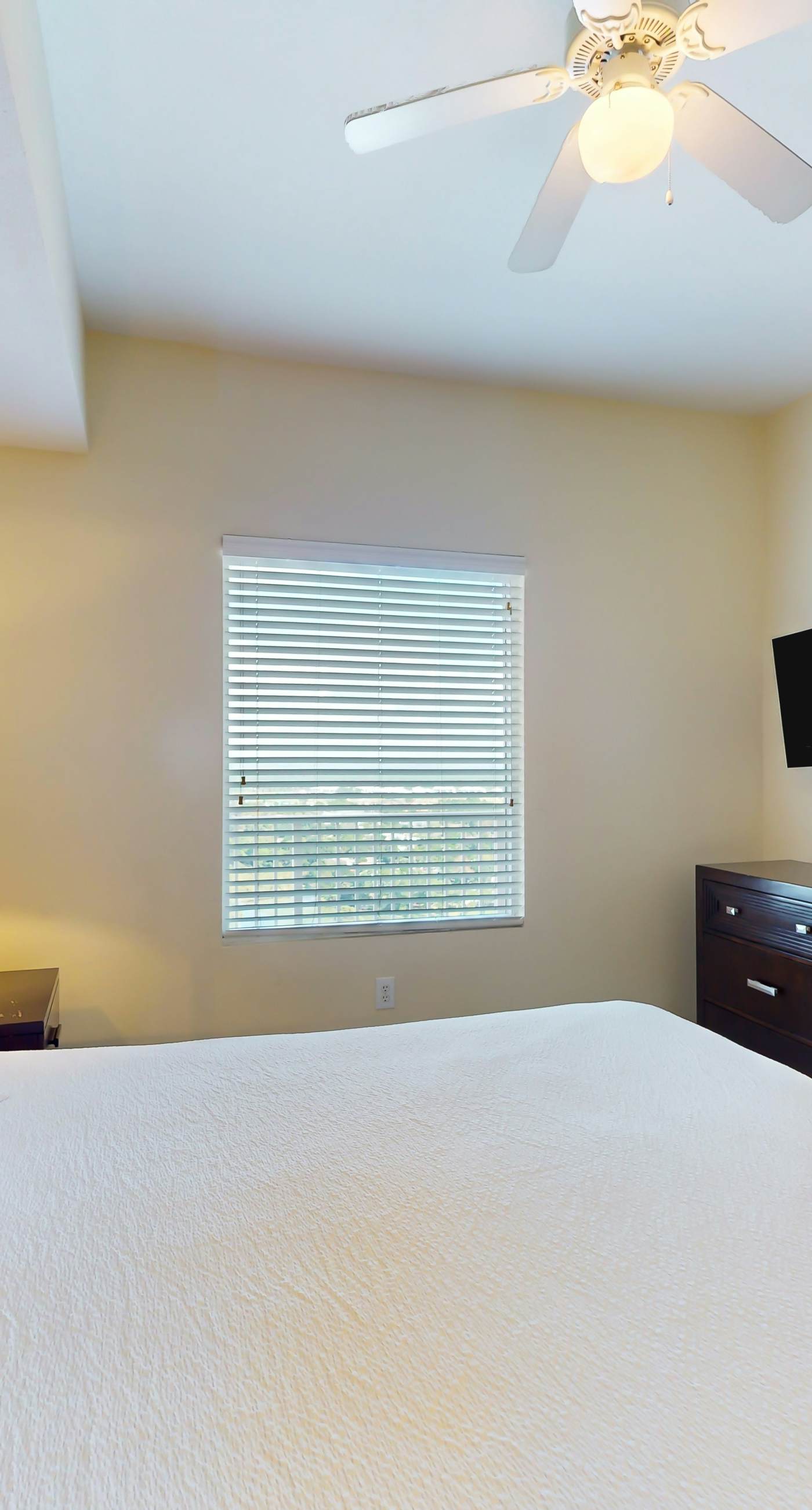 Gulf-front getaway with water views, pools, hot tub, fast WiFi, & central AC