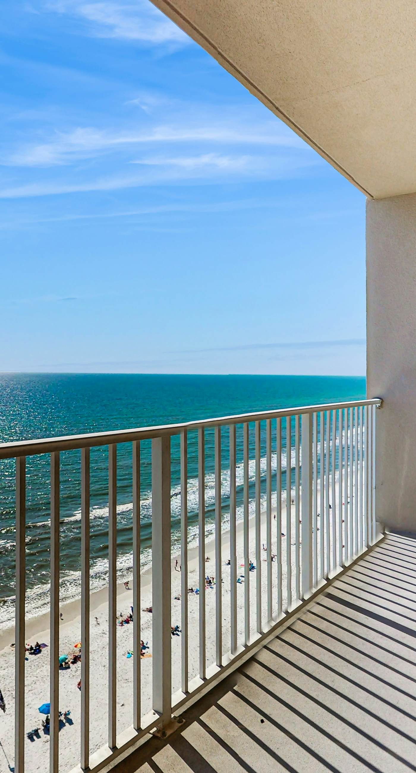 Beachfront condo with hot tub, sauna, pools, and stunning ocean views