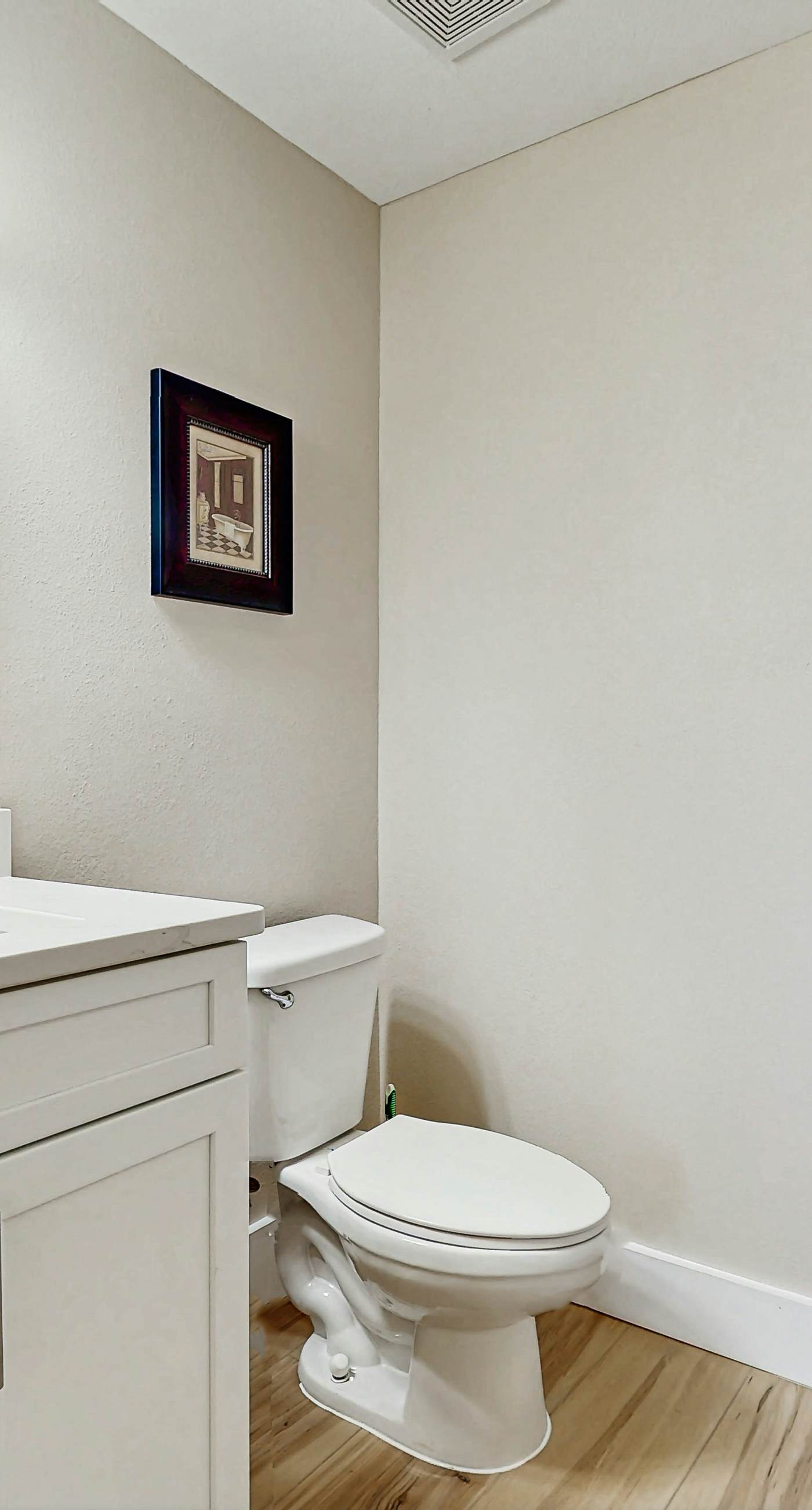 Beachfront condo with hot tub, sauna, pools, and stunning ocean views