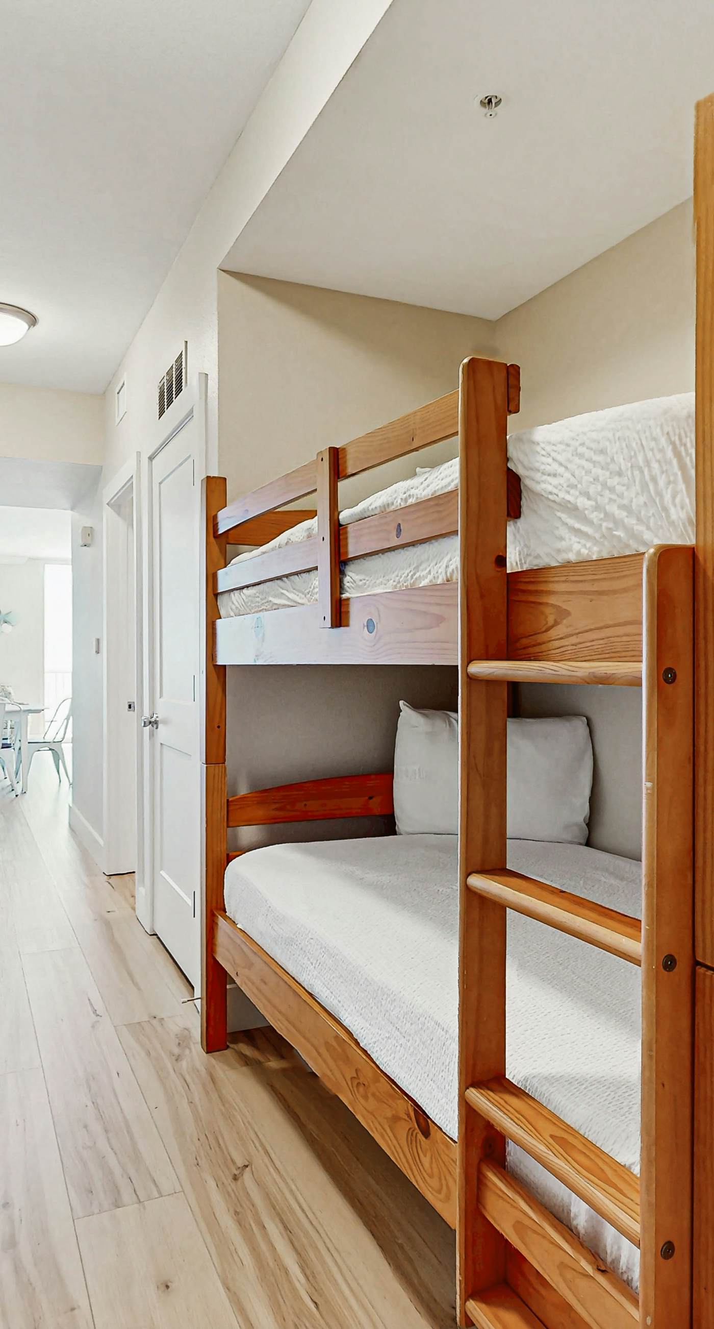 Beachfront condo with hot tub, sauna, pools, and stunning ocean views