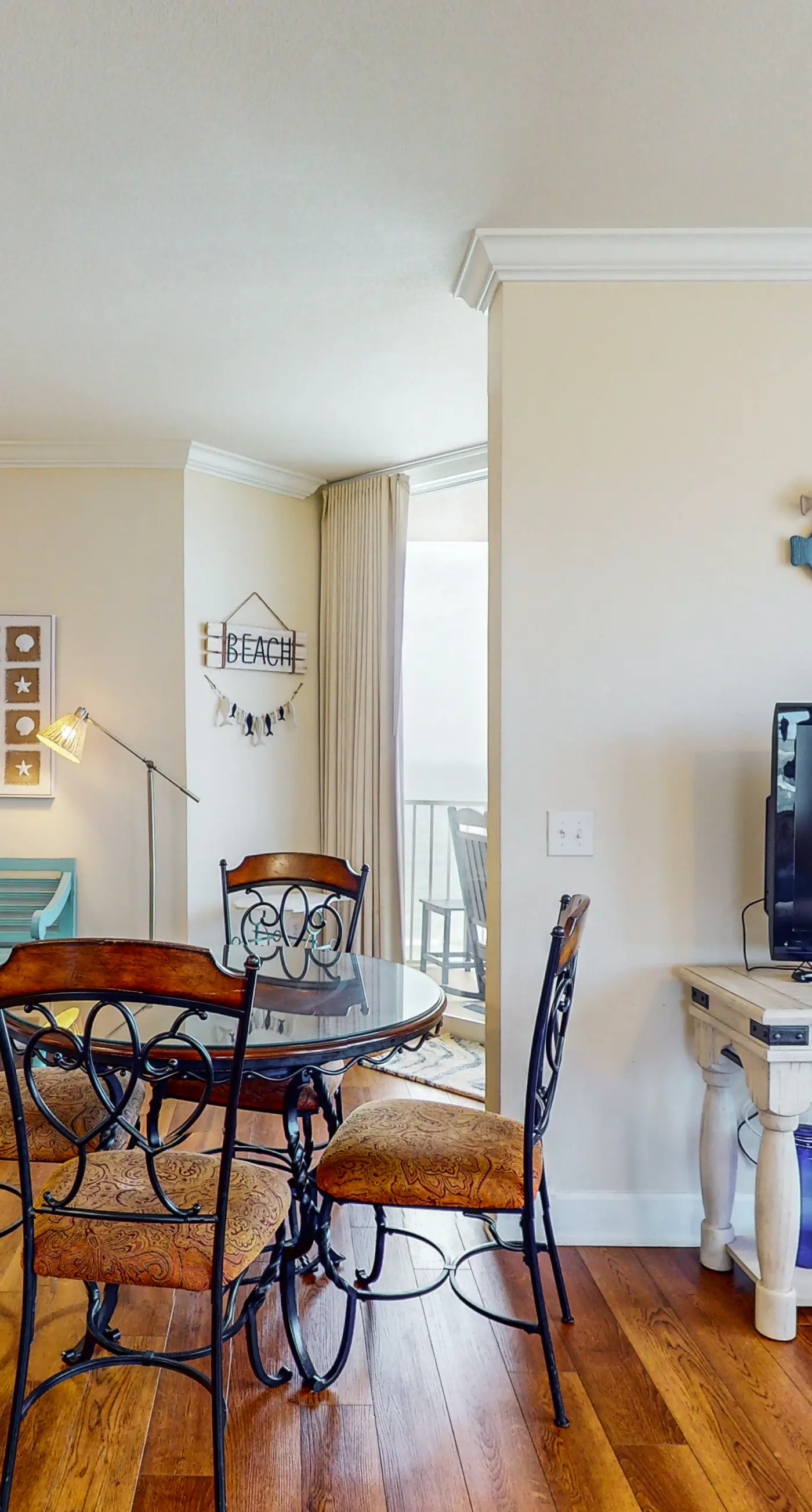 Beachfront condo with amazing views, shared pools, and beach access