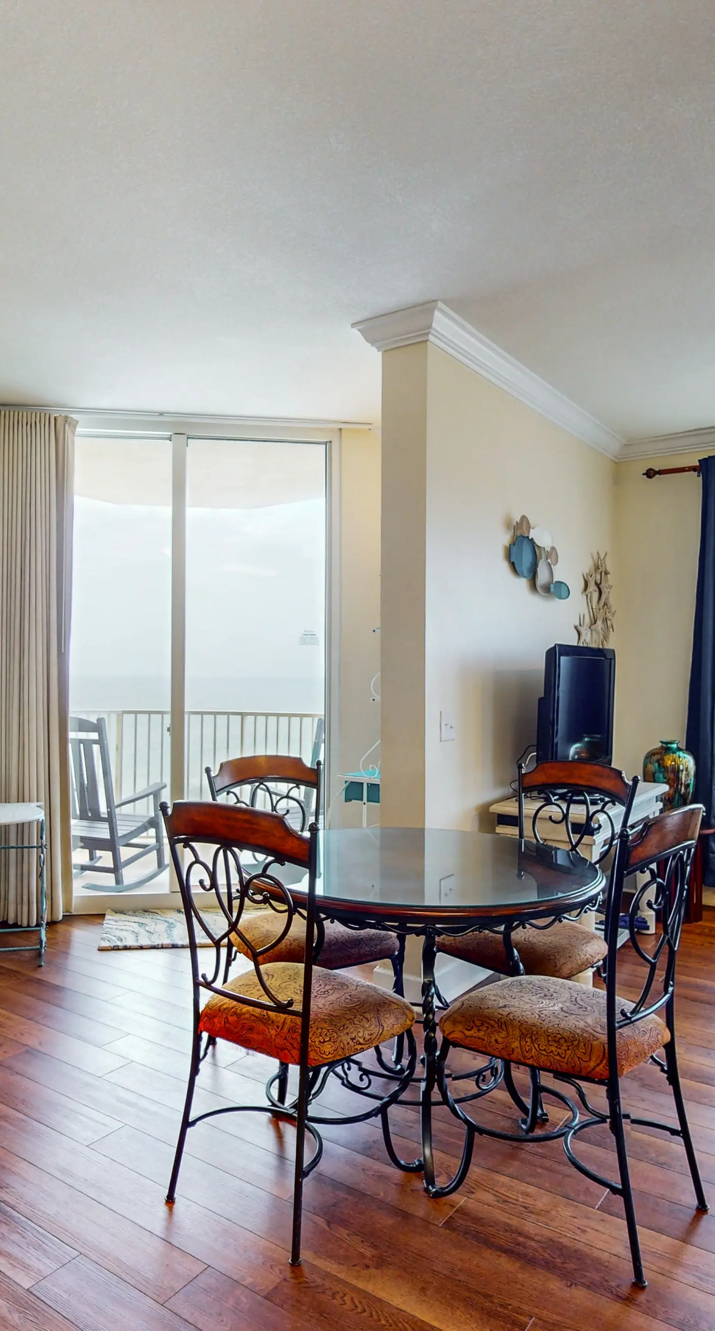 Beachfront condo with amazing views, shared pools, and beach access