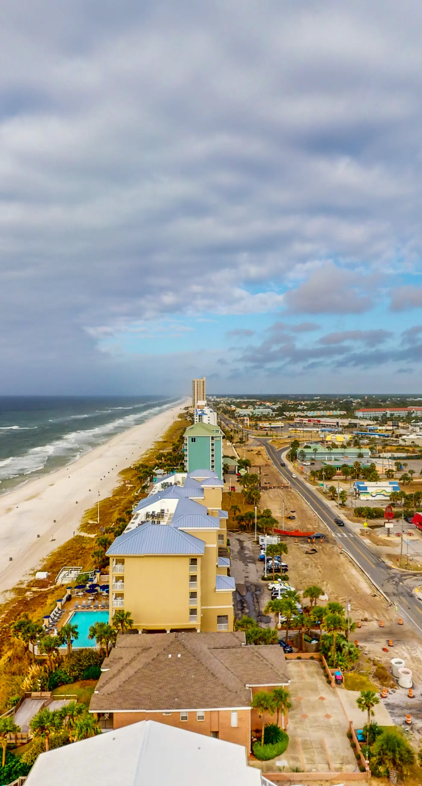 Beachfront condo with amazing views, shared pools, and beach access