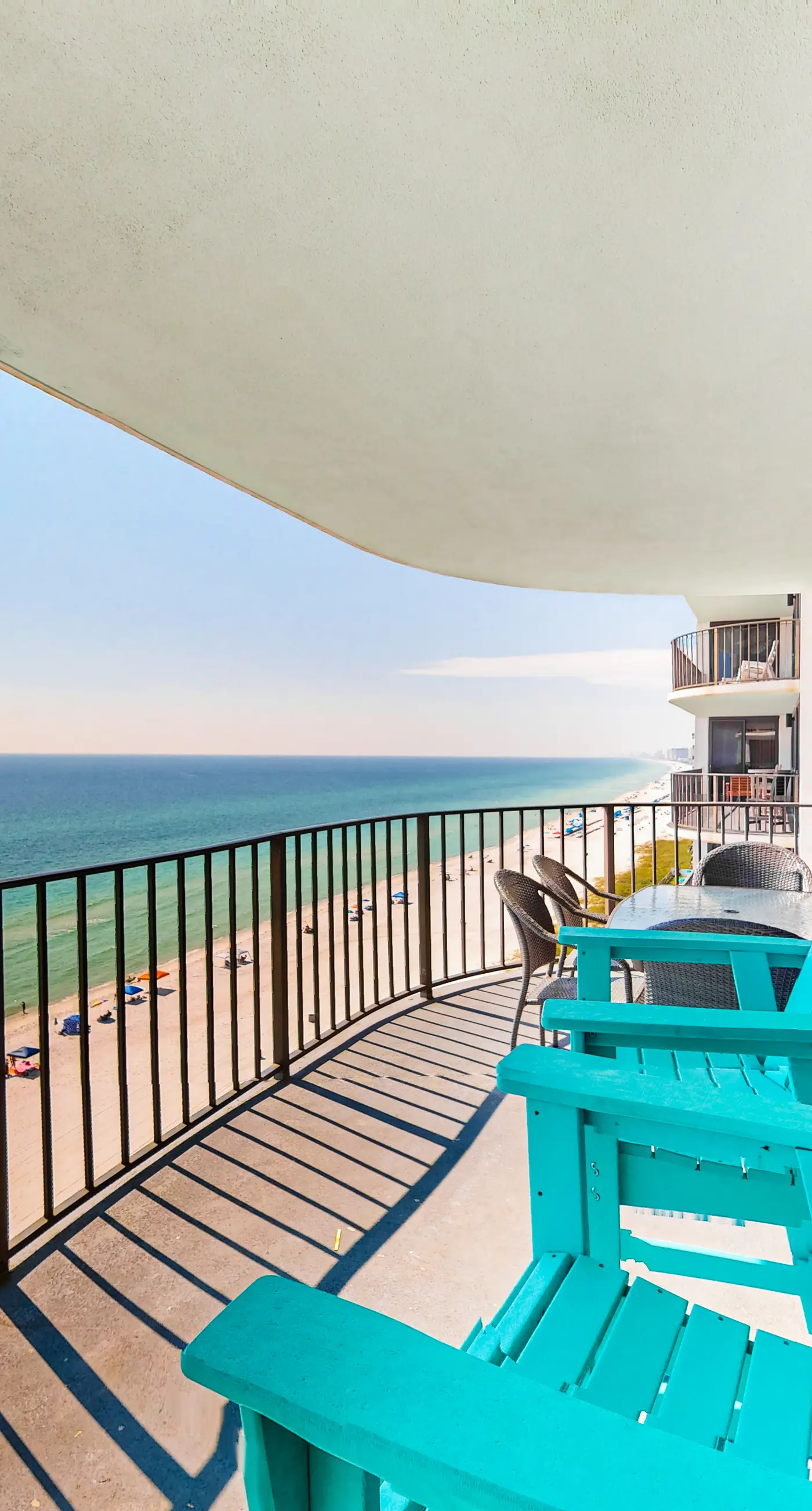 Gulf front condo on the beach w/ shared pool, tennis, hot tub - lots of space