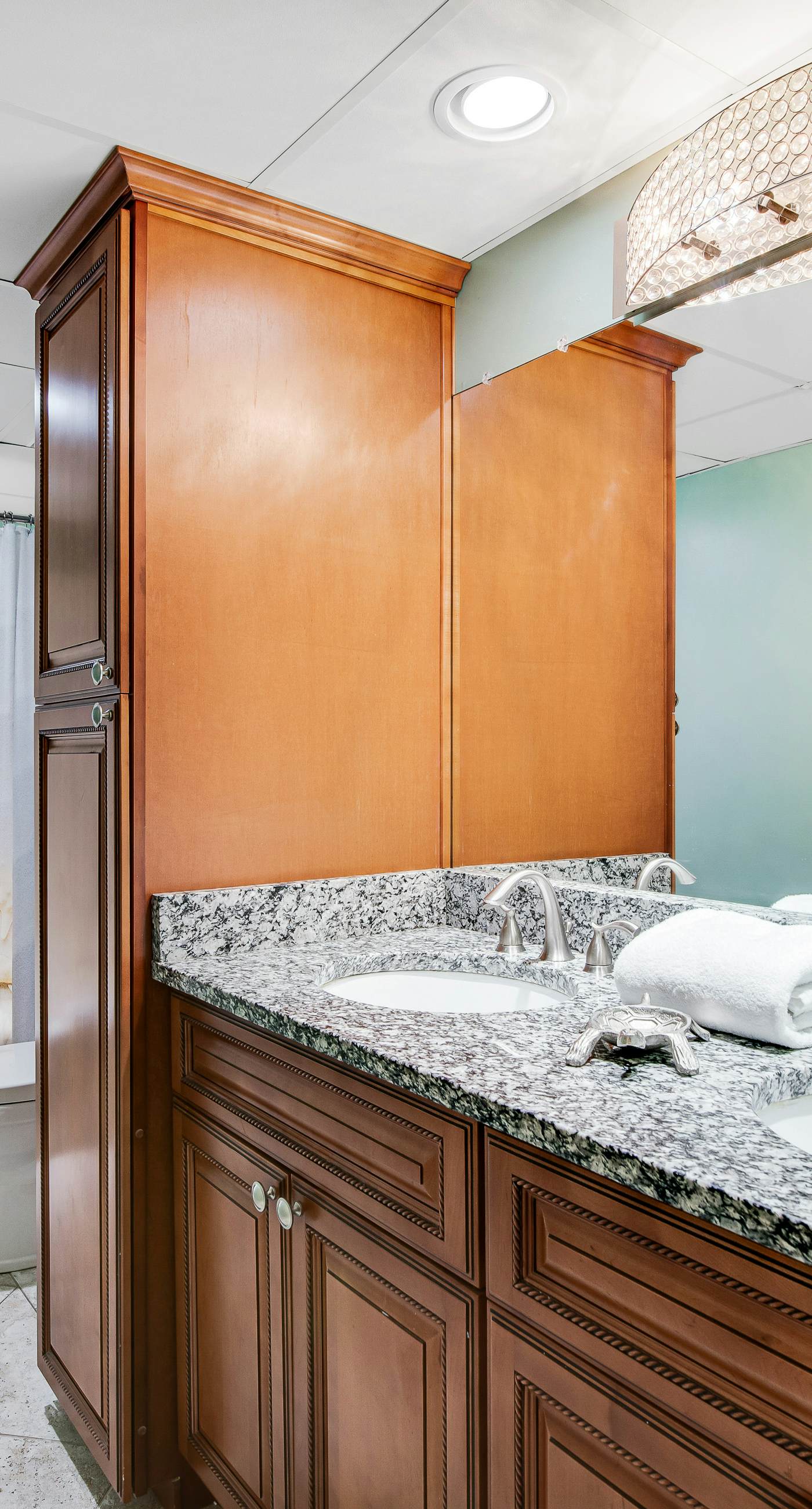 Gulf views from your private balcony - condo with pool , hot tub & beach access