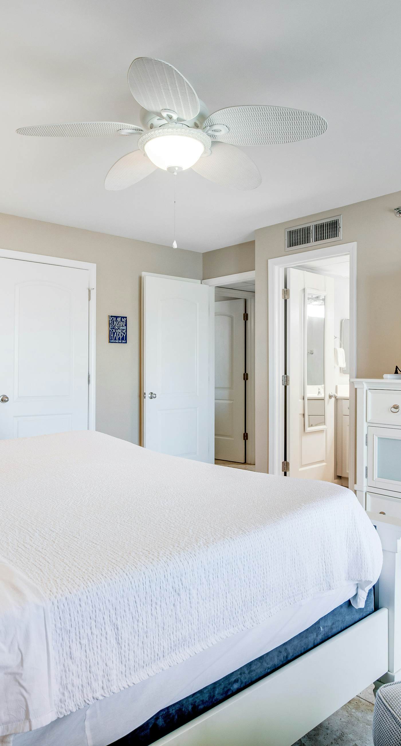 Gulf views from your private balcony - condo with pool , hot tub & beach access