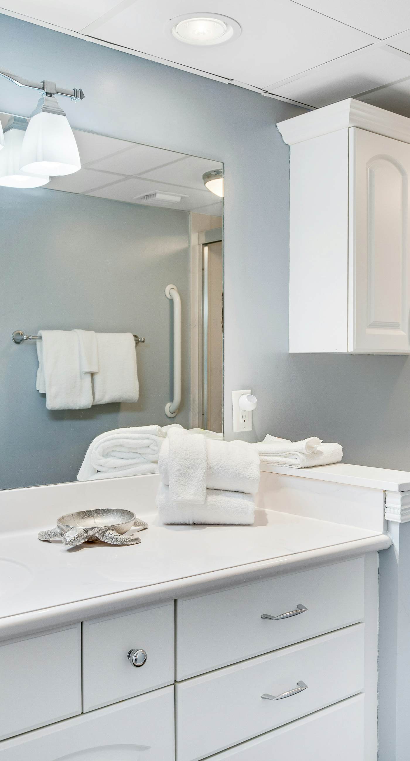 Gulf views from your private balcony - condo with pool , hot tub & beach access