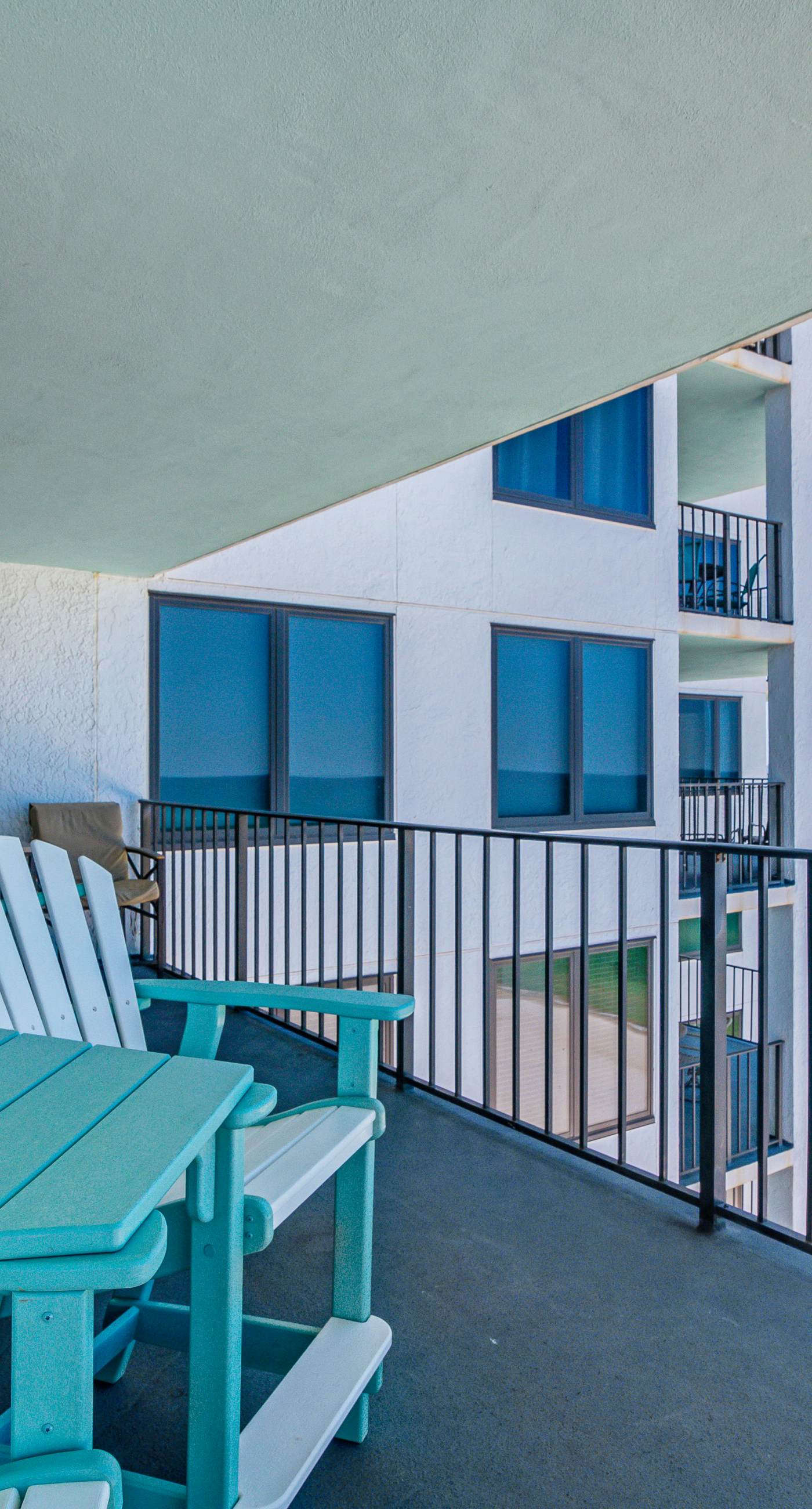 Gulf views from your private balcony - condo with pool , hot tub & beach access