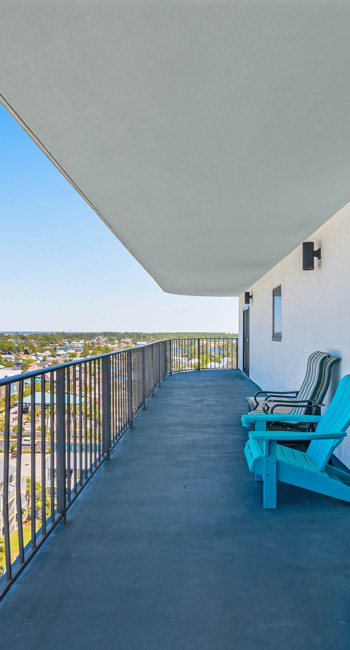Gulf views from your private balcony - condo with pool , hot tub & beach access