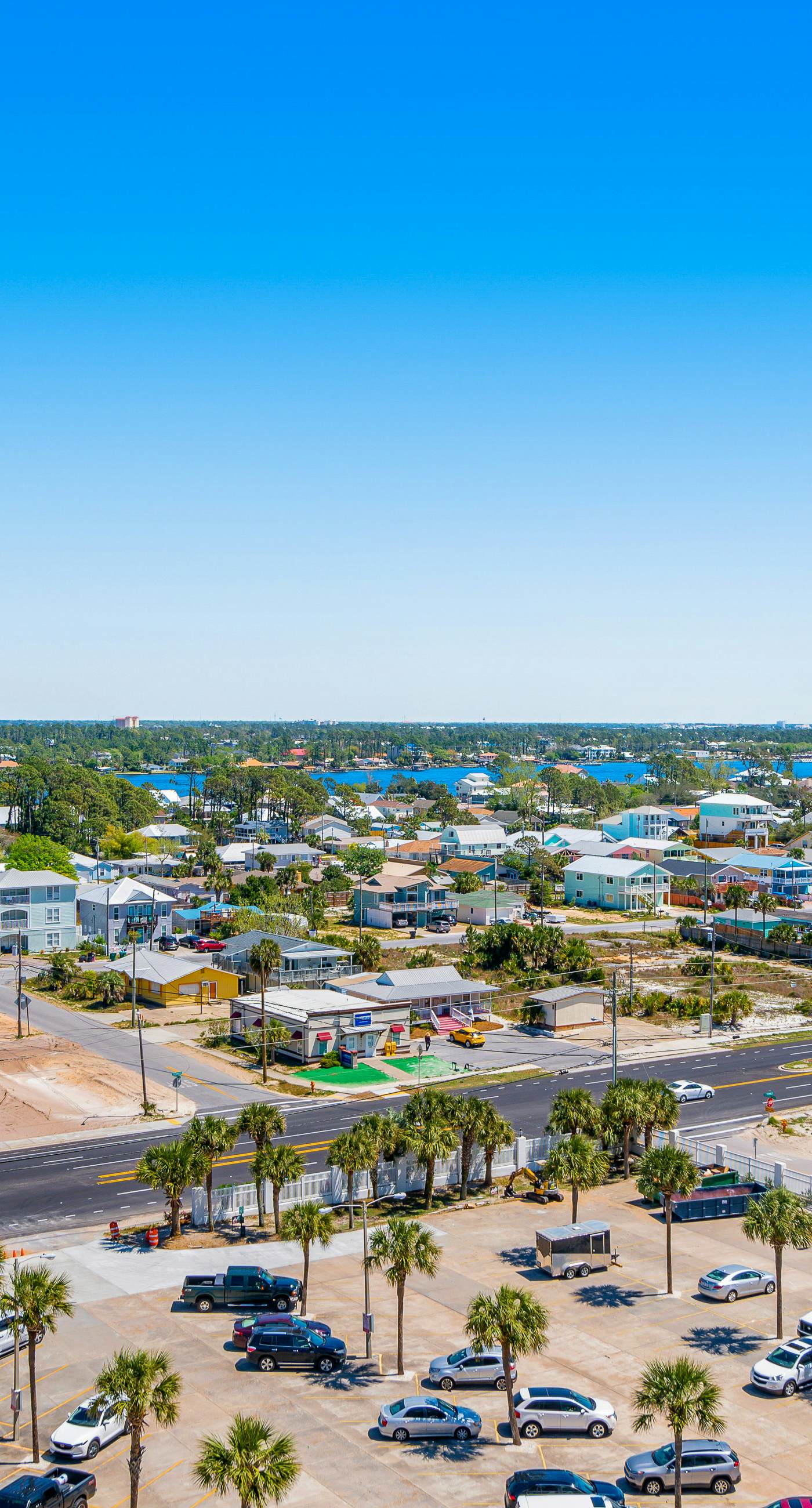 Gulf views from your private balcony - condo with pool , hot tub & beach access