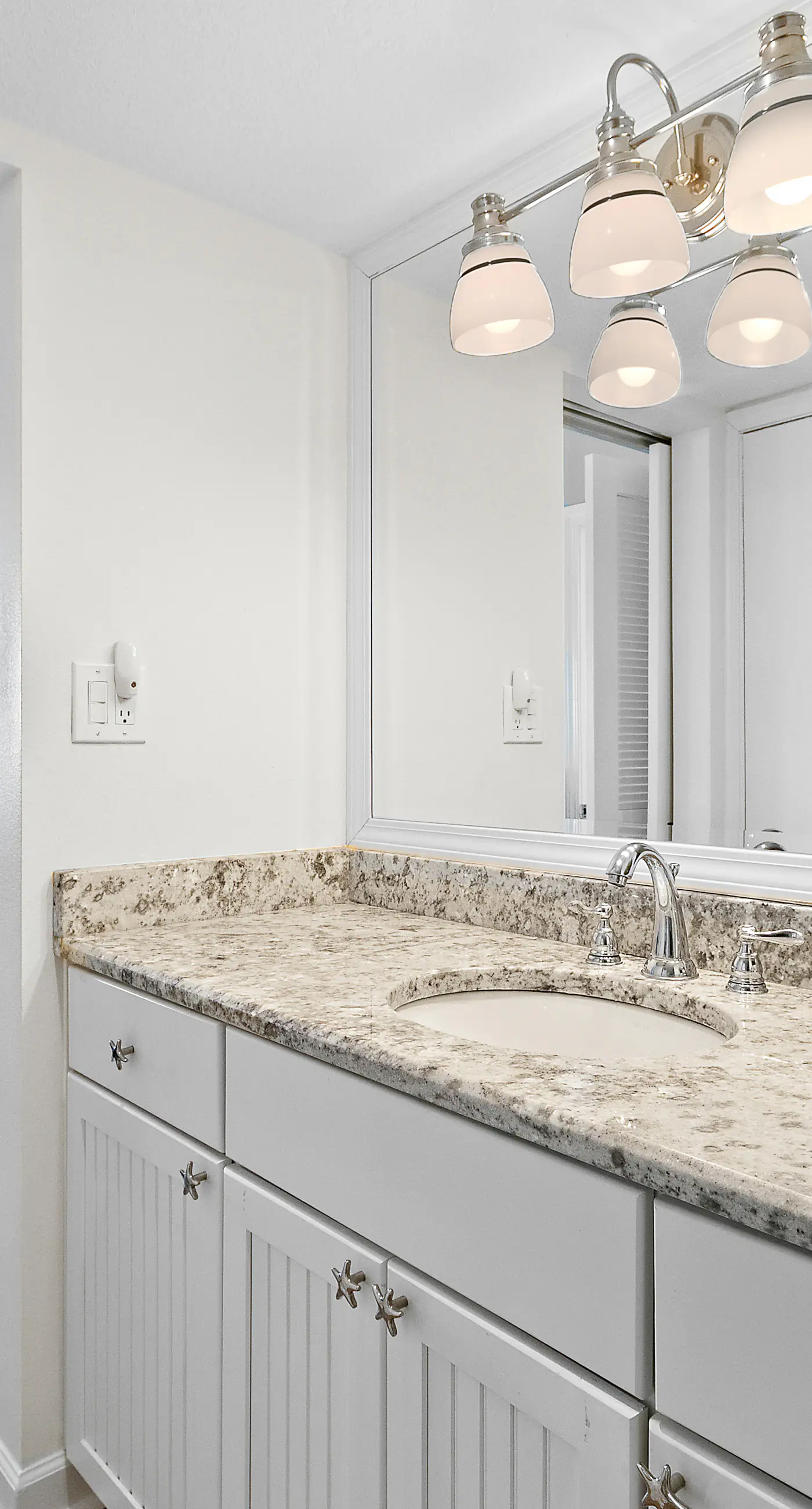 Beach House B605