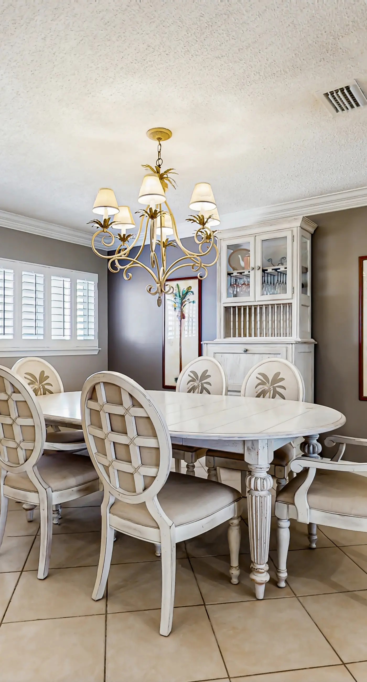 Oceanfront condo with heated pool, tennis, grilling station, & gym - balcony