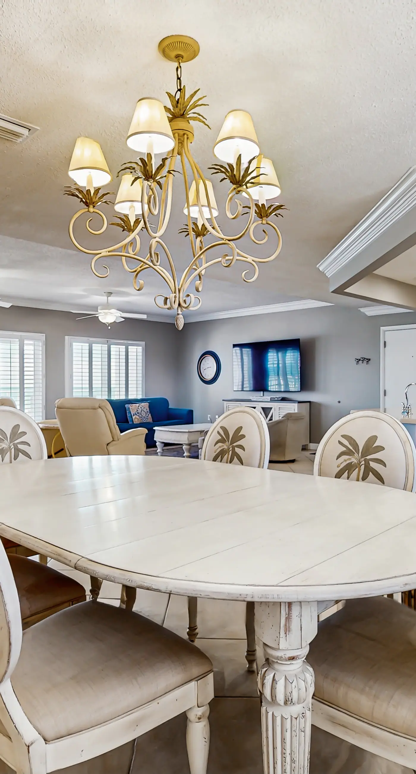 Oceanfront condo with heated pool, tennis, grilling station, & gym - balcony