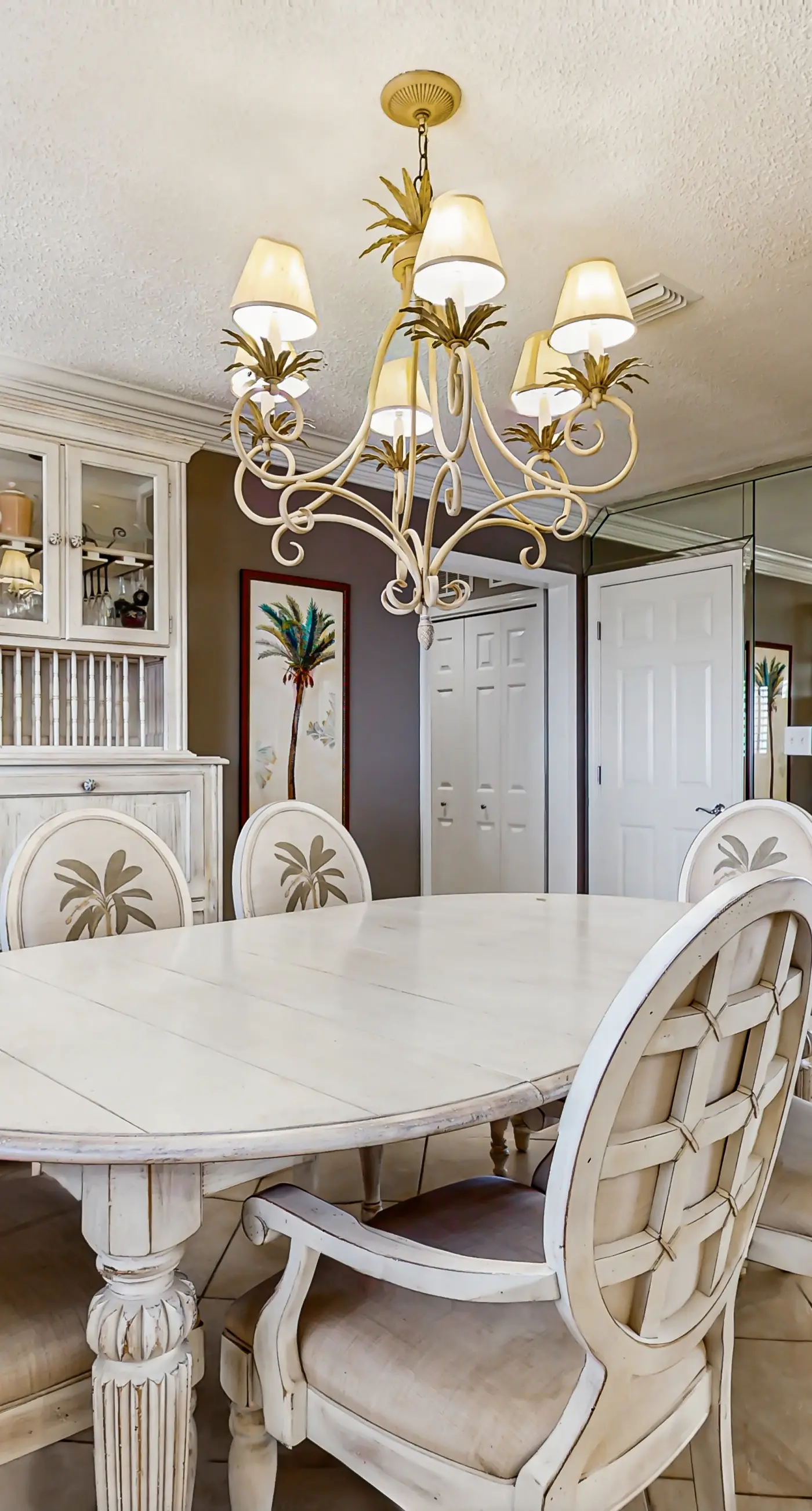 Oceanfront condo with heated pool, tennis, grilling station, & gym - balcony