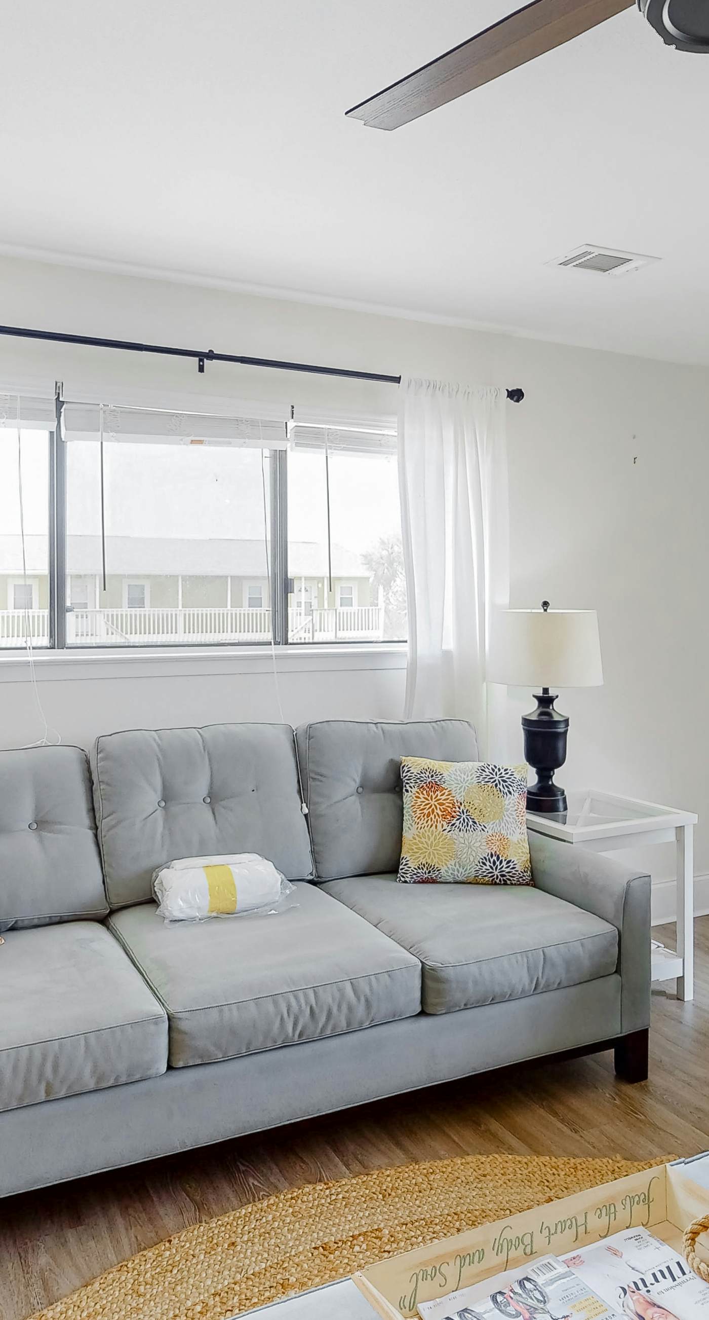 Cozy Condo Near Beach with Pool, Balcony, Dining & Shopping