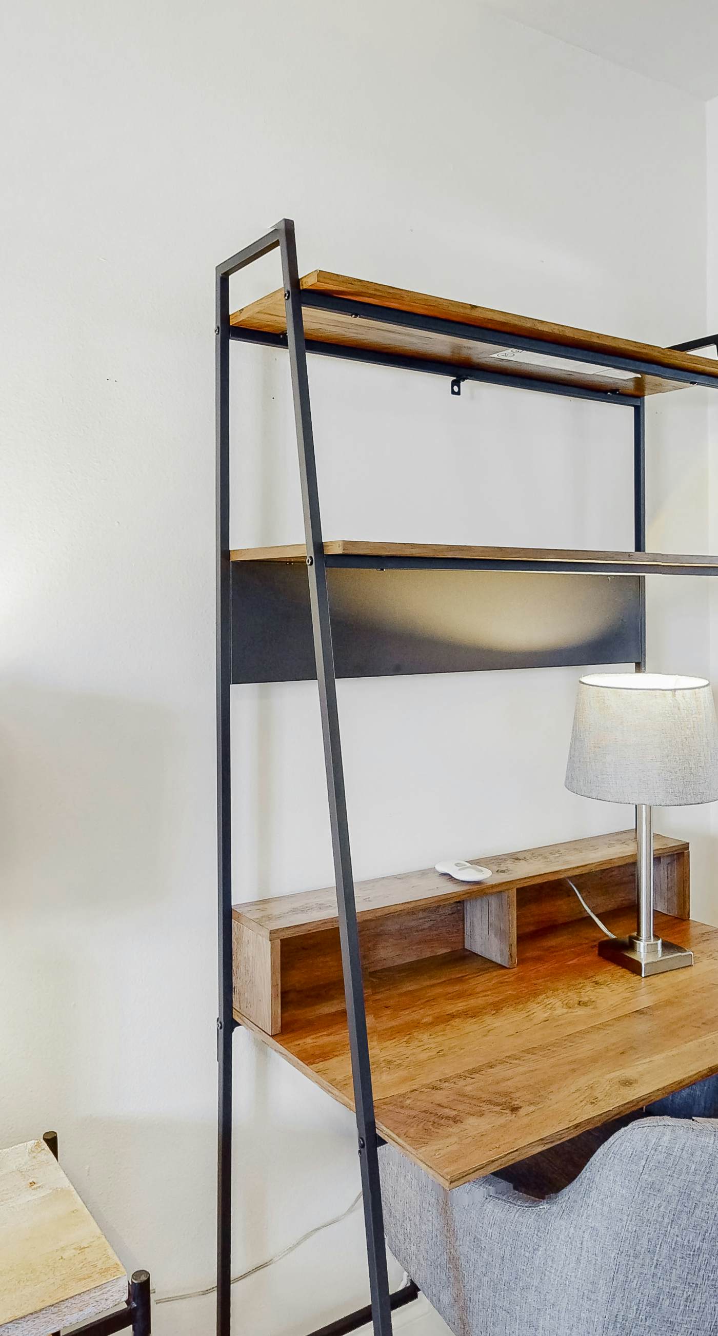 Cozy Condo Near Beach with Pool, Balcony, Dining & Shopping