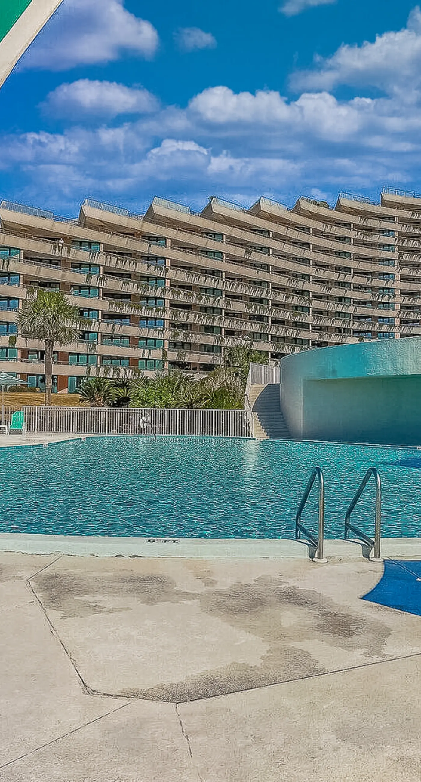 Gorgeous beachview condo with shared pool & beach access