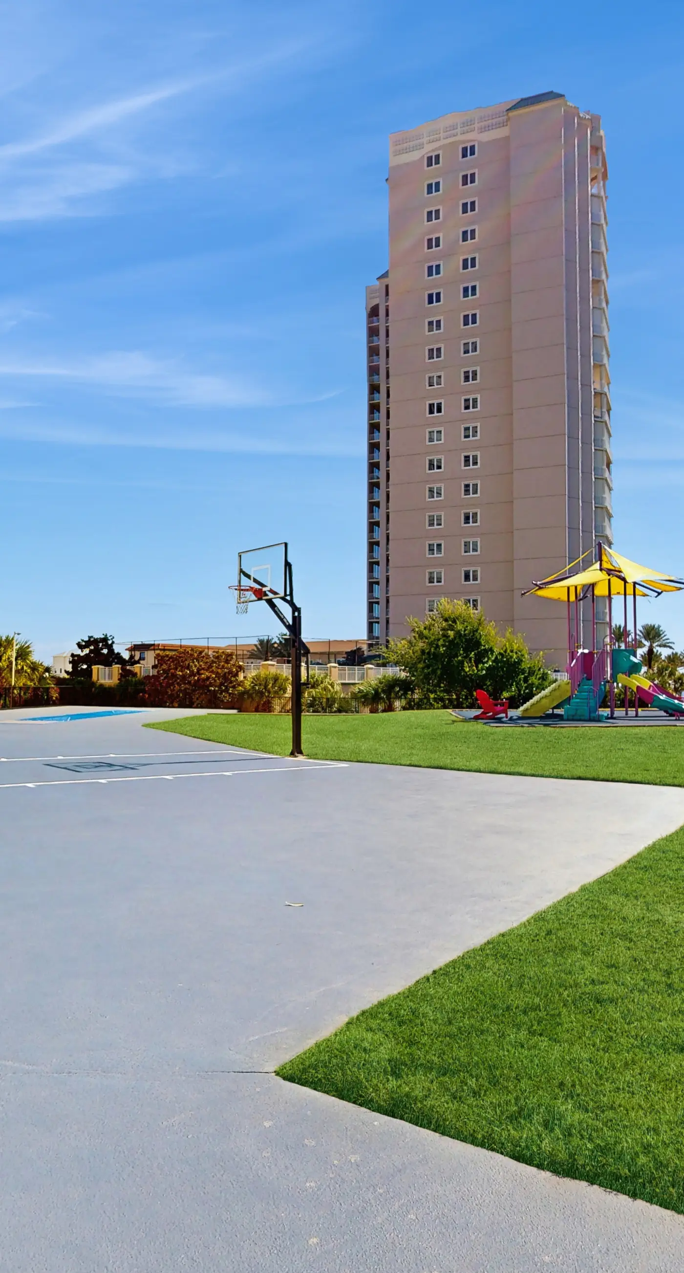 Gorgeous beachview condo with shared pool & beach access