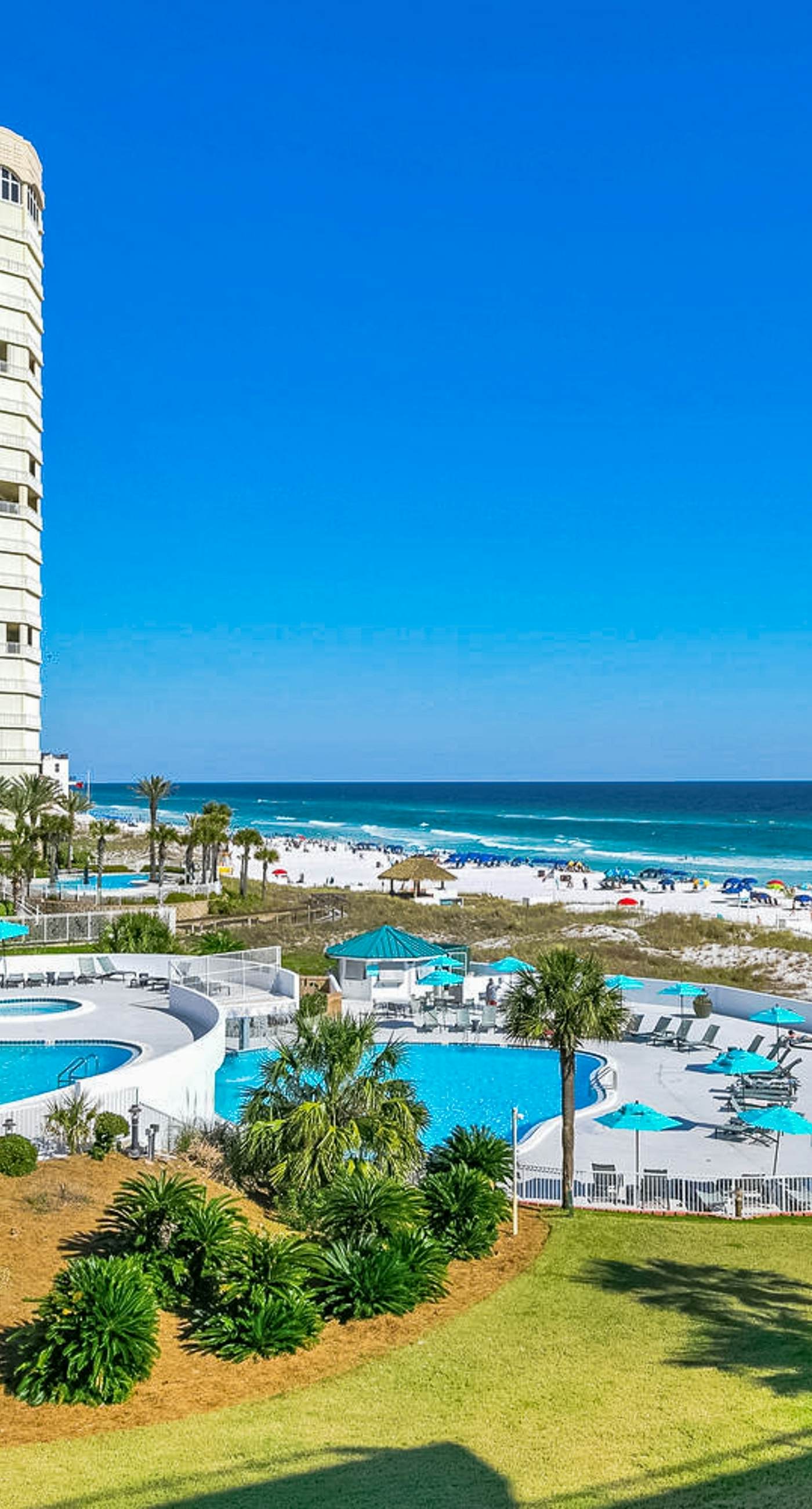 Gorgeous beachview condo with shared pool & beach access