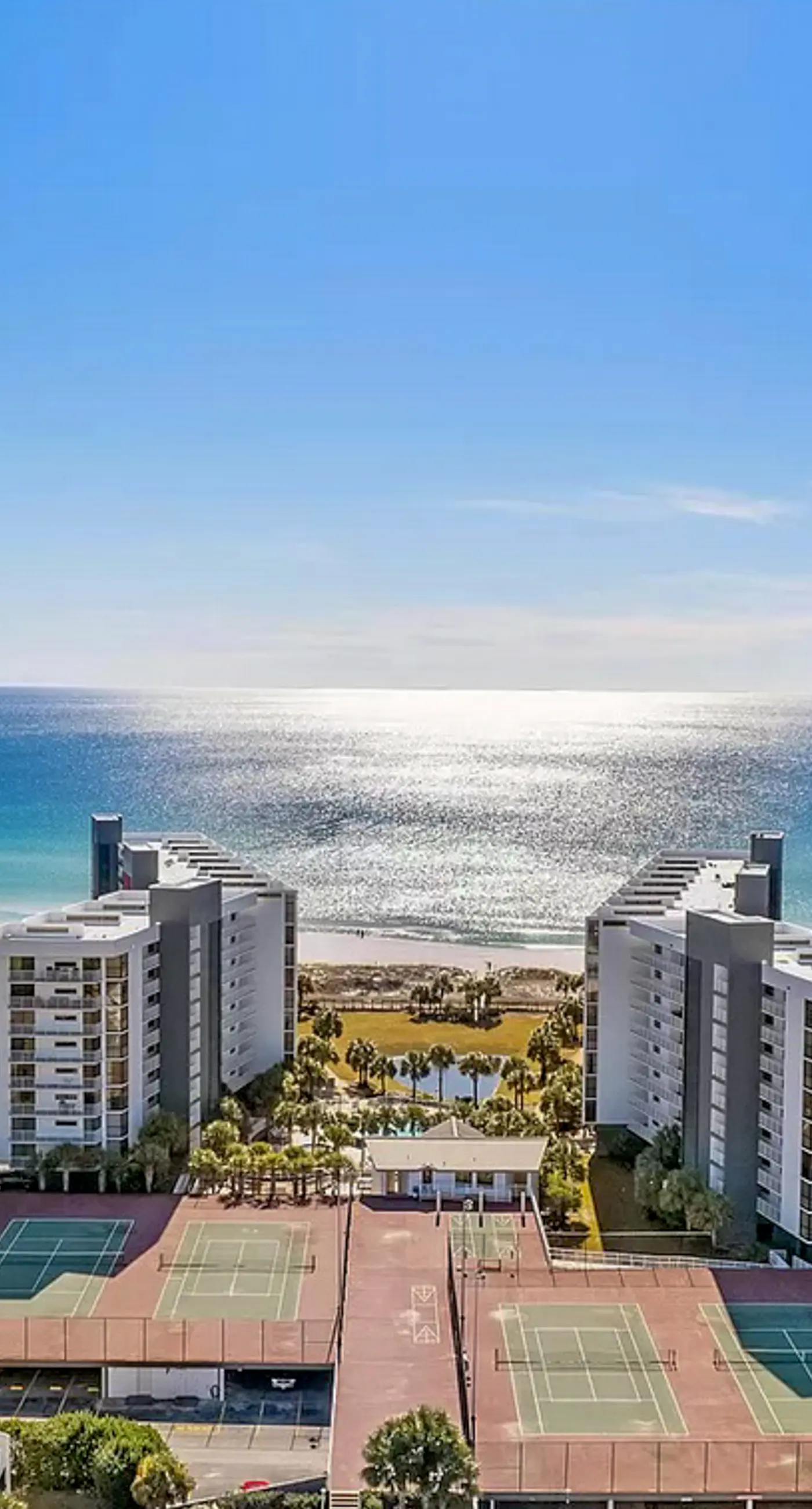 Gulf-front condo w/ pool, hot tub & included beach service