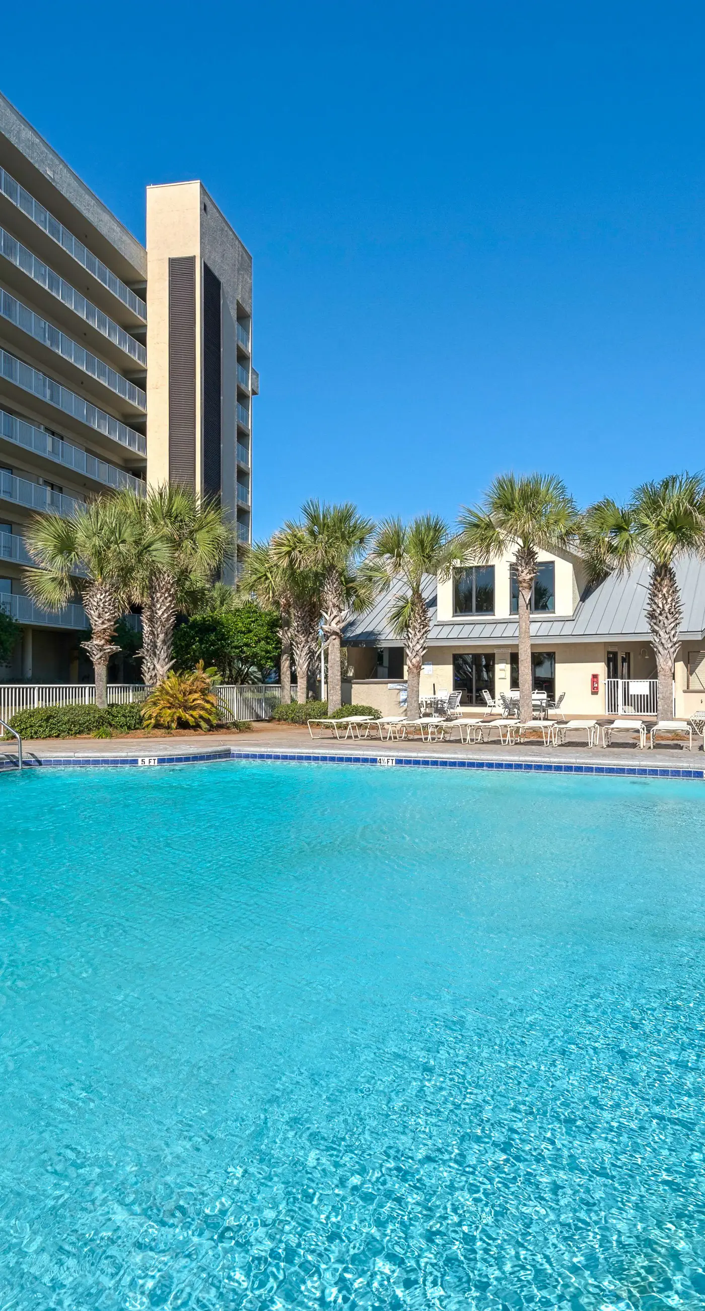 Gulf-View Corner Condo at Mainsail Resort | Pools, Sauna, Hot Tub & Tennis