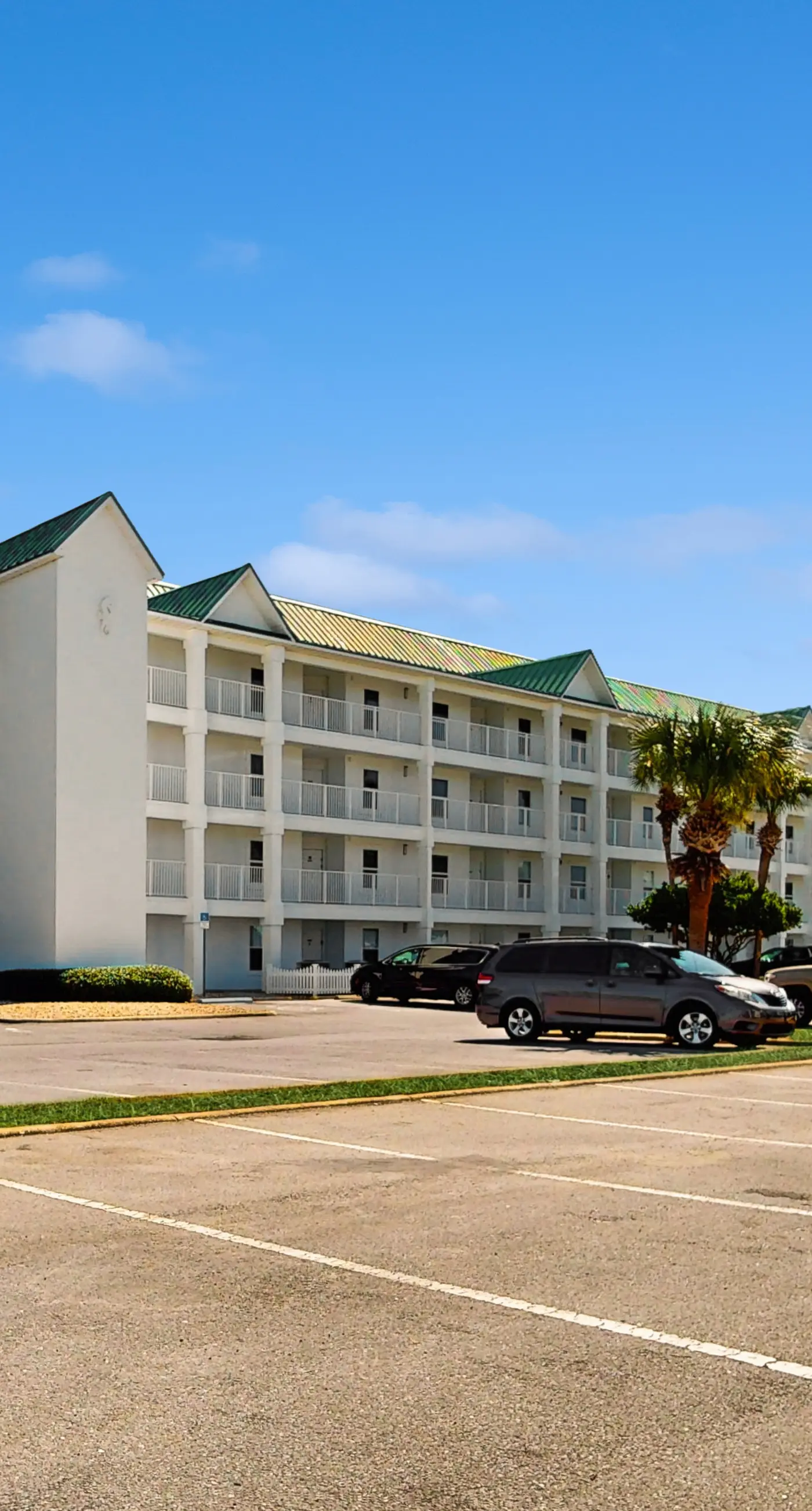 Beach haven at Maravilla Resort with 2 pools & tennis